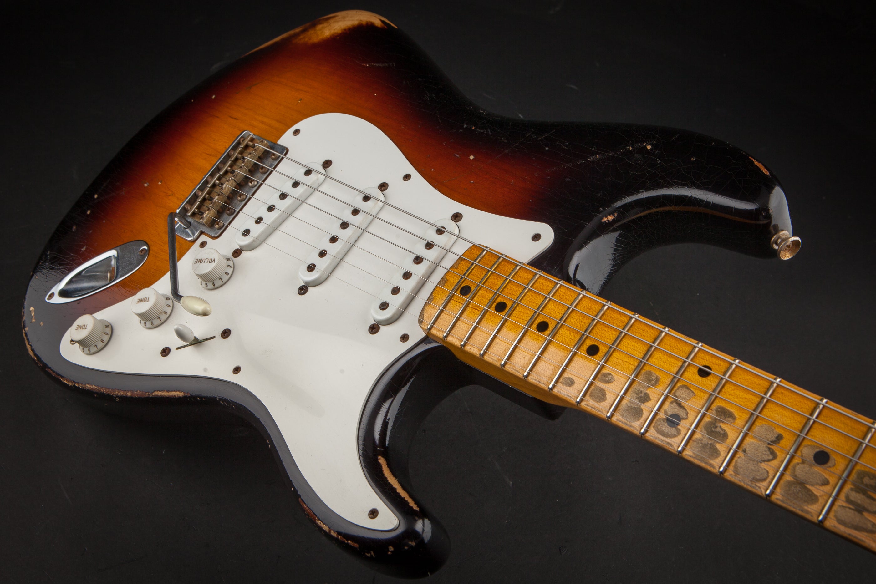 Fender Custom Shop: Stratocaster 60th Anniversary 54 Relic 2-Tone Sunburst #1648