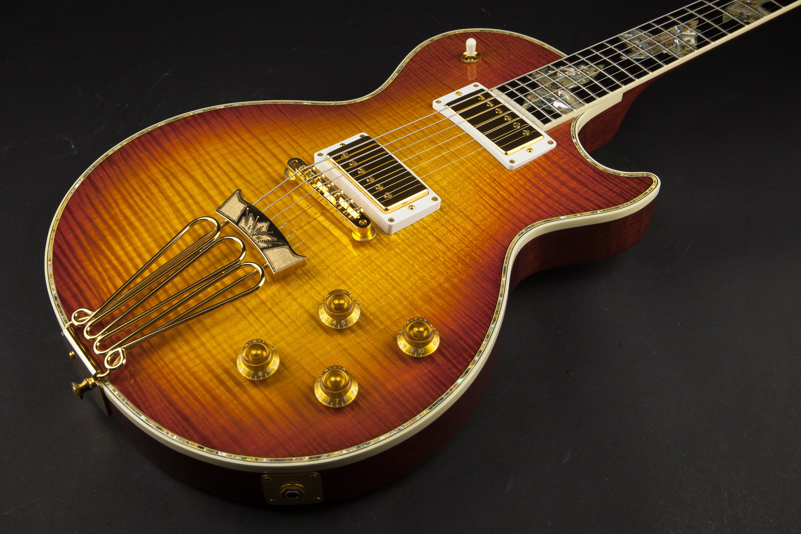 Custom Shop: 1998 Les Paul Ultima Heritage Cherry Sunburst #89186