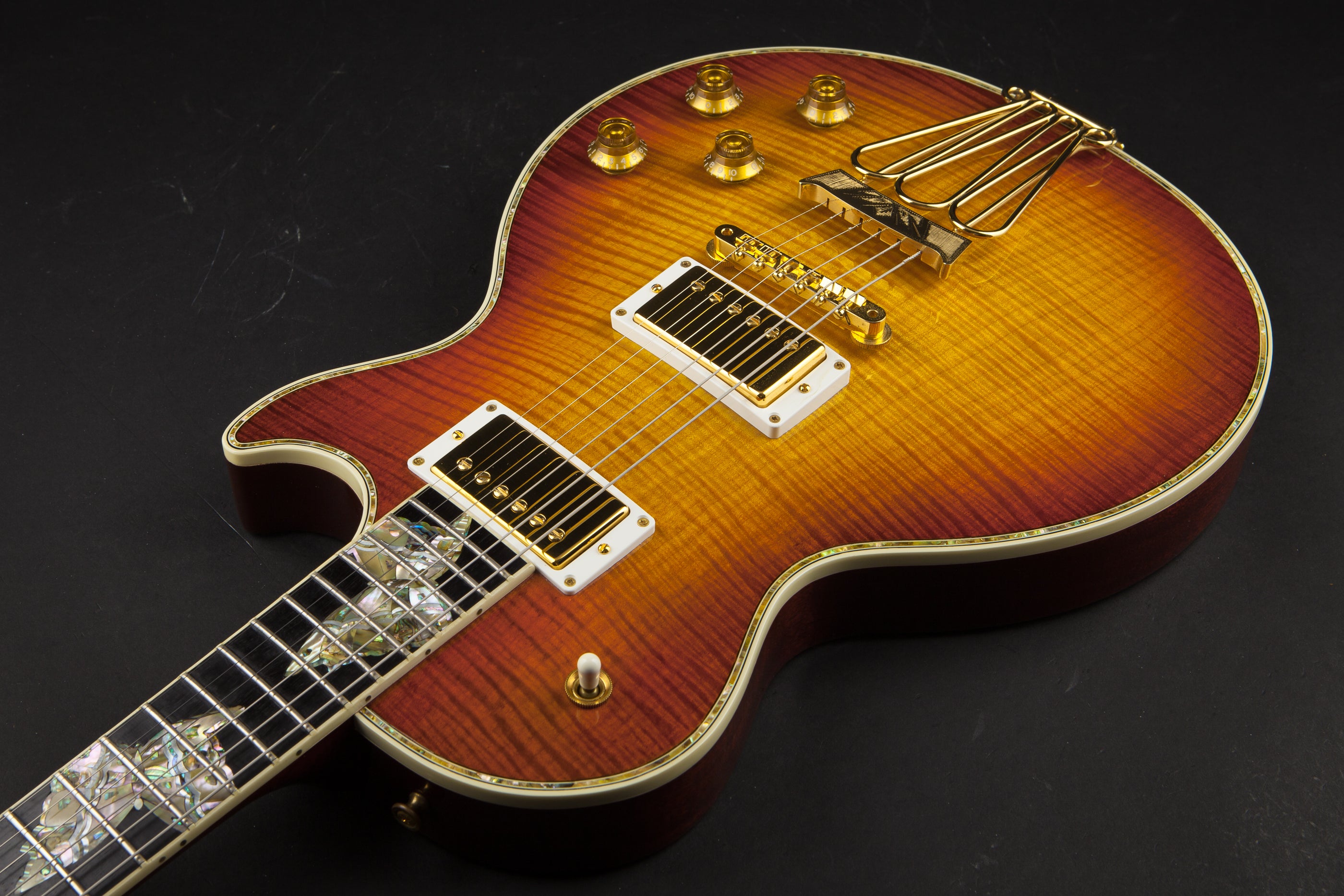 Custom Shop: 1998 Les Paul Ultima Heritage Cherry Sunburst #89186