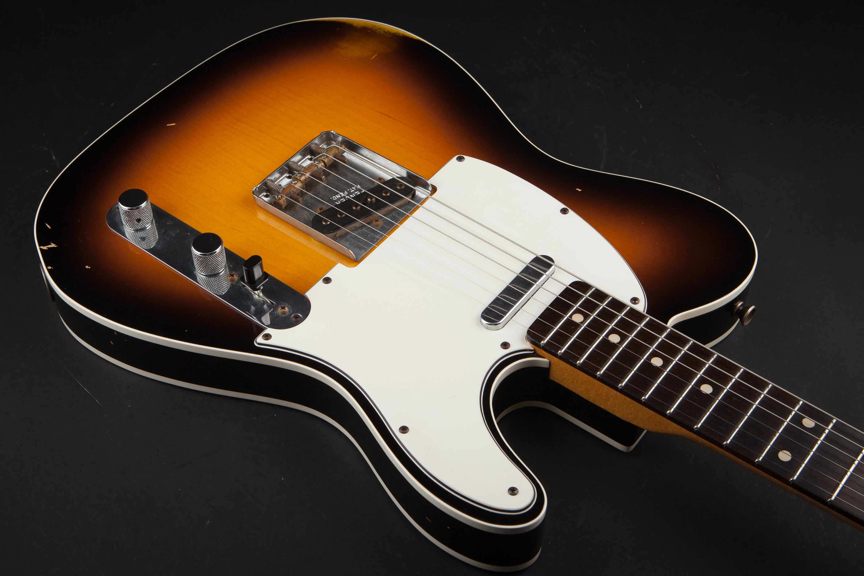 Fender Custom Shop: 62 Custom Telecaster Relic Braz Limited Edition Faded 3-Tone Sunburst #CZ513669