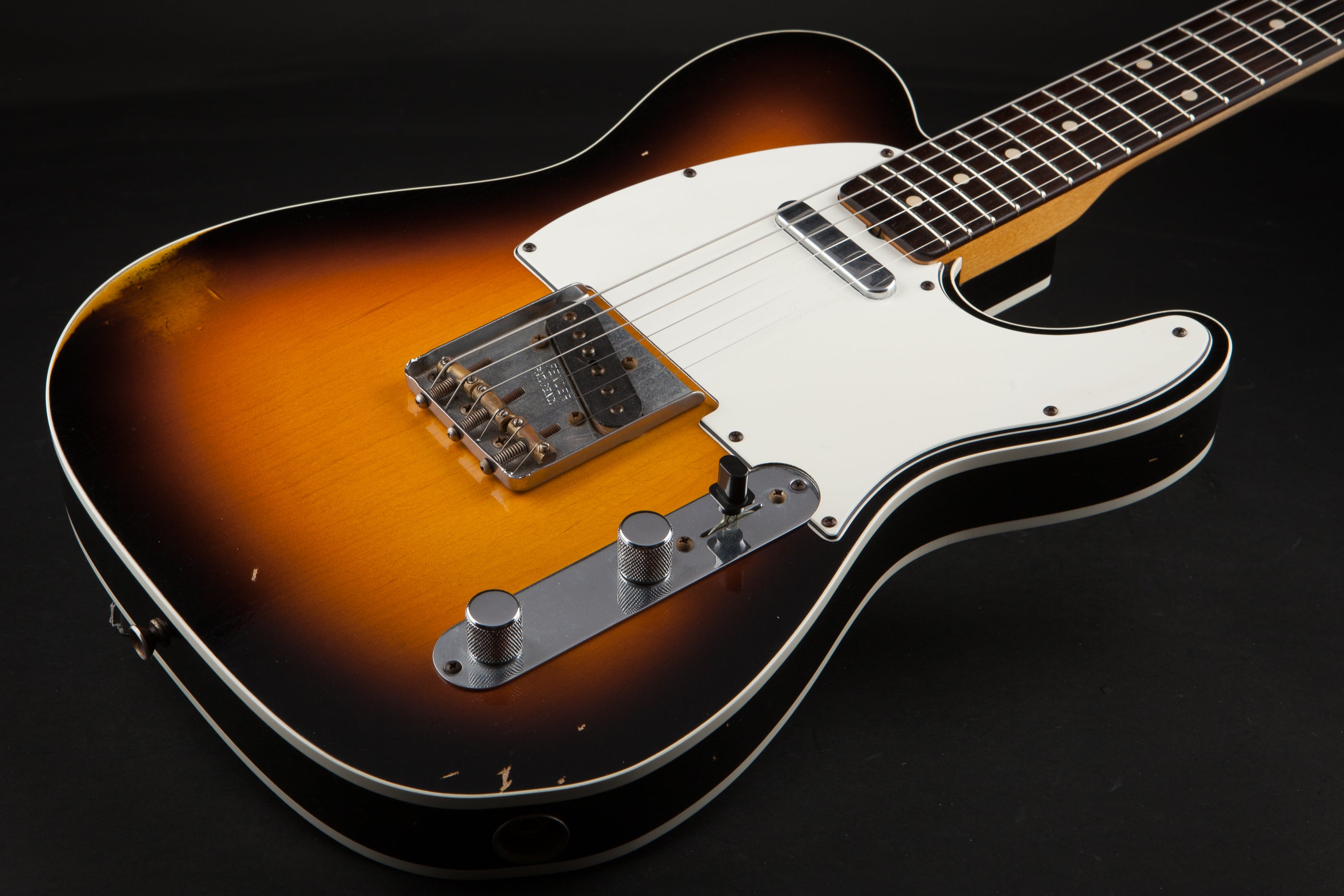 Fender Custom Shop: 62 Custom Telecaster Relic Braz Limited Edition Faded 3-Tone Sunburst #CZ513669