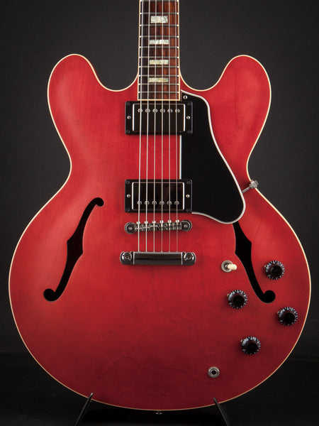 ギター GIBSON Memphis ES-335 Gibson Memphis : ES-335 Satin - Cherry #11265738 – World Guitars