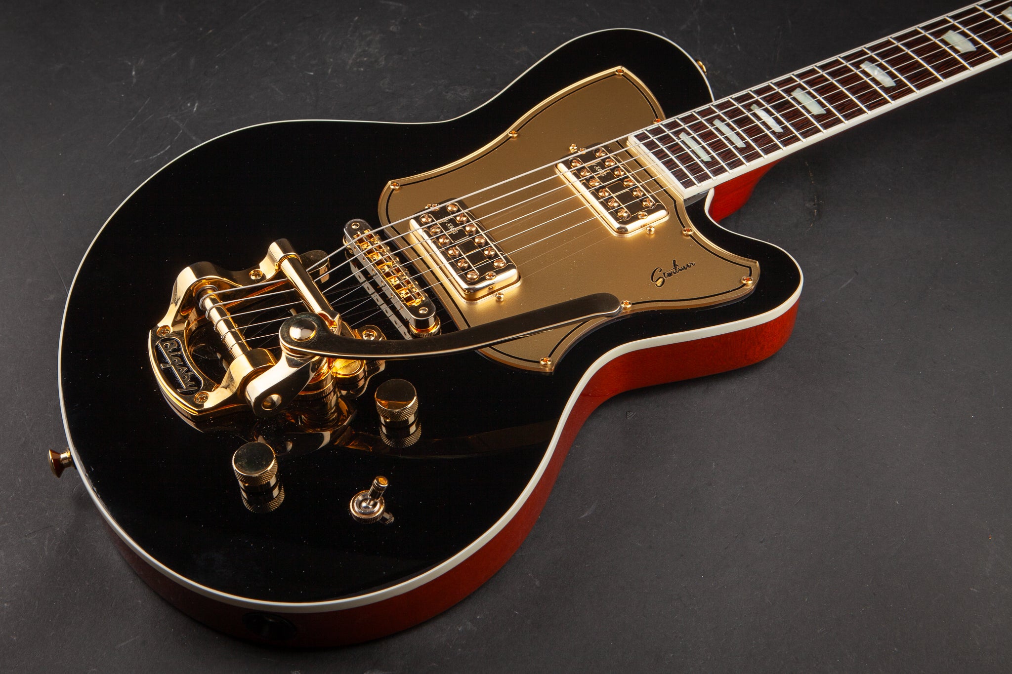 Kauer: Starliner Express - Piano Black #1026-67