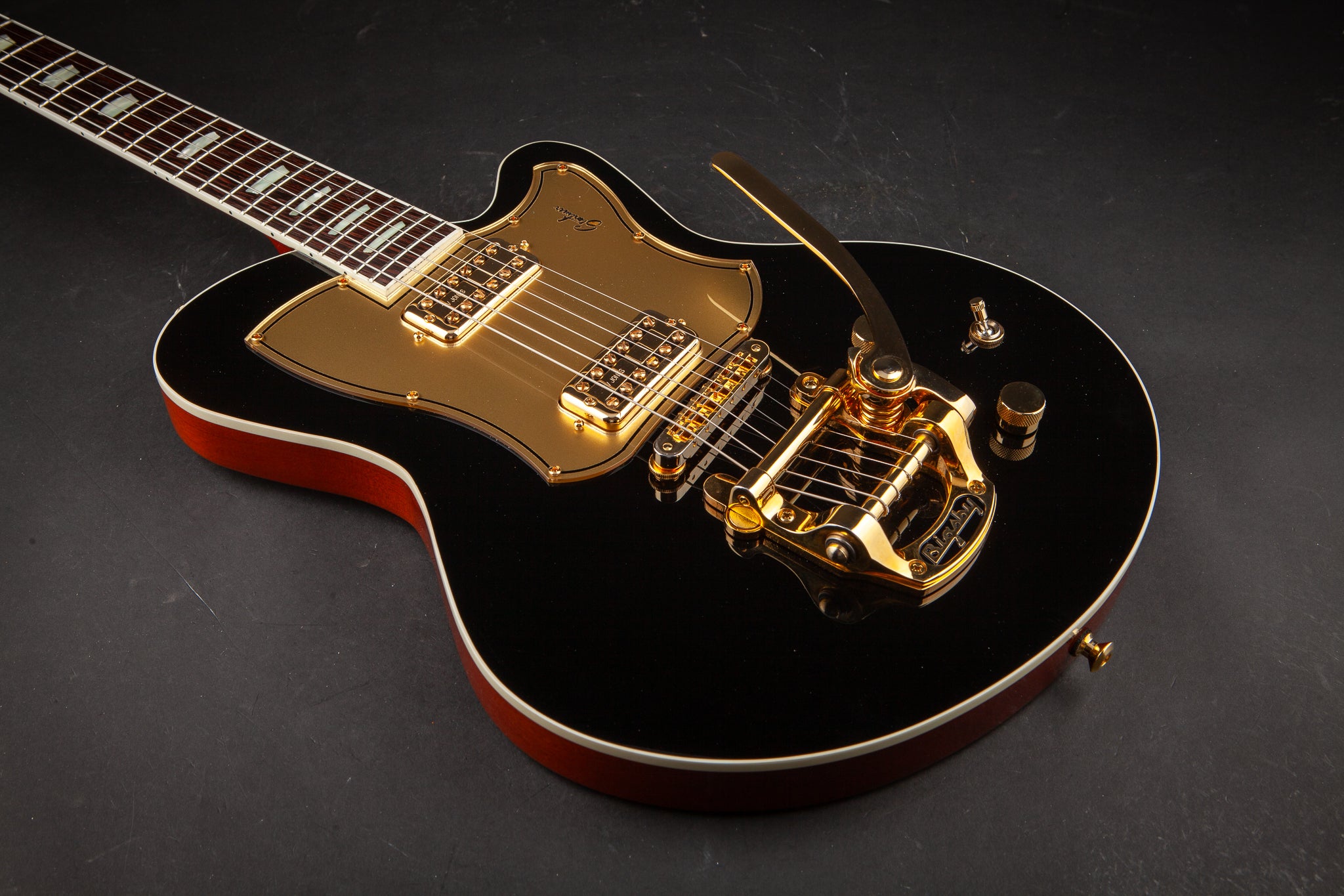 Kauer: Starliner Express - Piano Black #1026-67