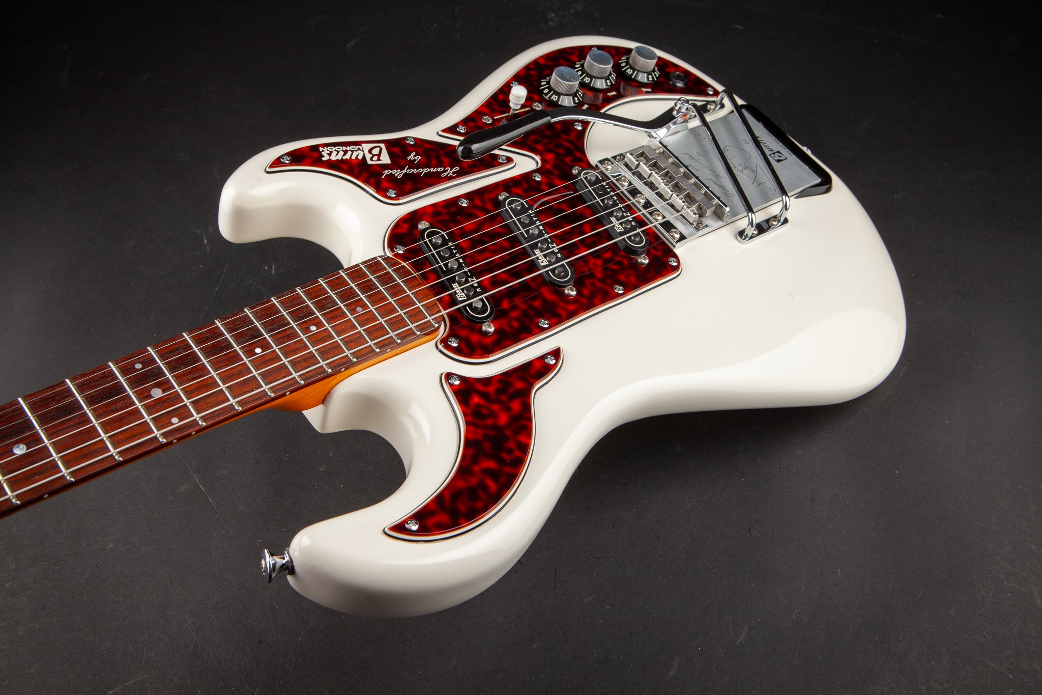Burns: 1997 Custom Shop Legend - White #0424