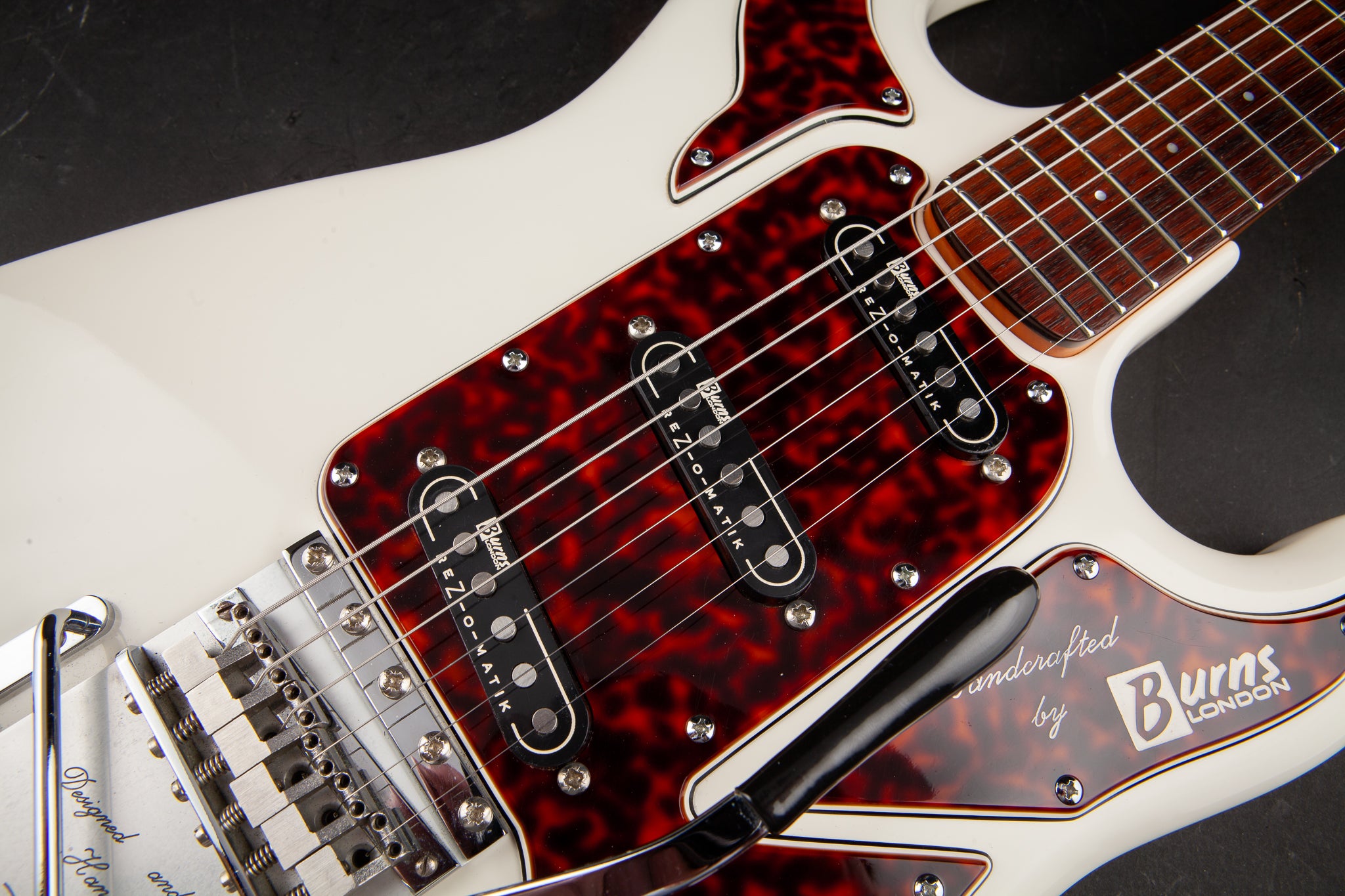 Burns: 1997 Custom Shop Legend - White #0424