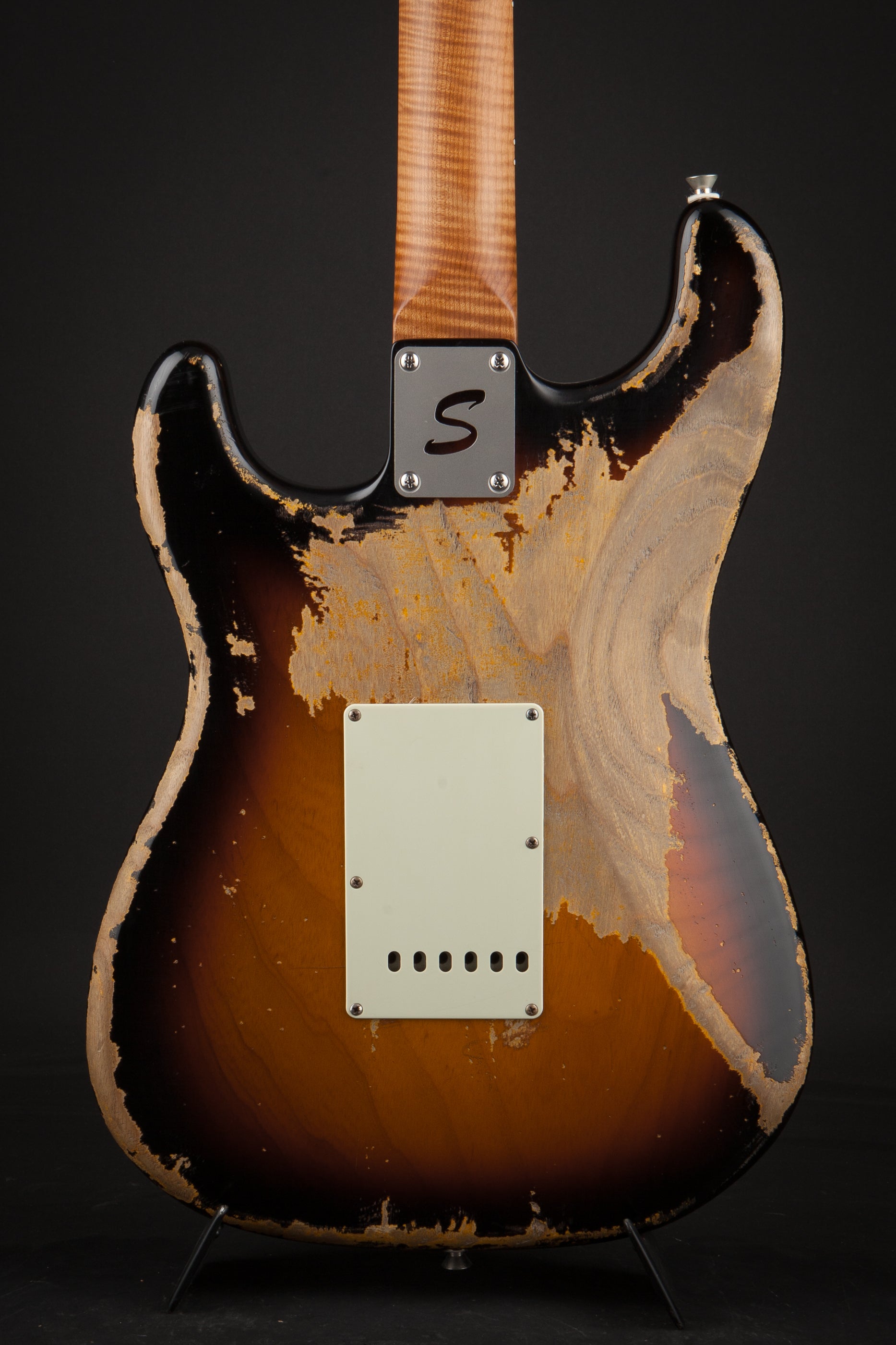 Smitty Guitars: Classic S Heavy Relic - 3-Tone Sunburst with 1 Piece Swamp Ash Body and Mastergrade Roasted Flame Maple Neck