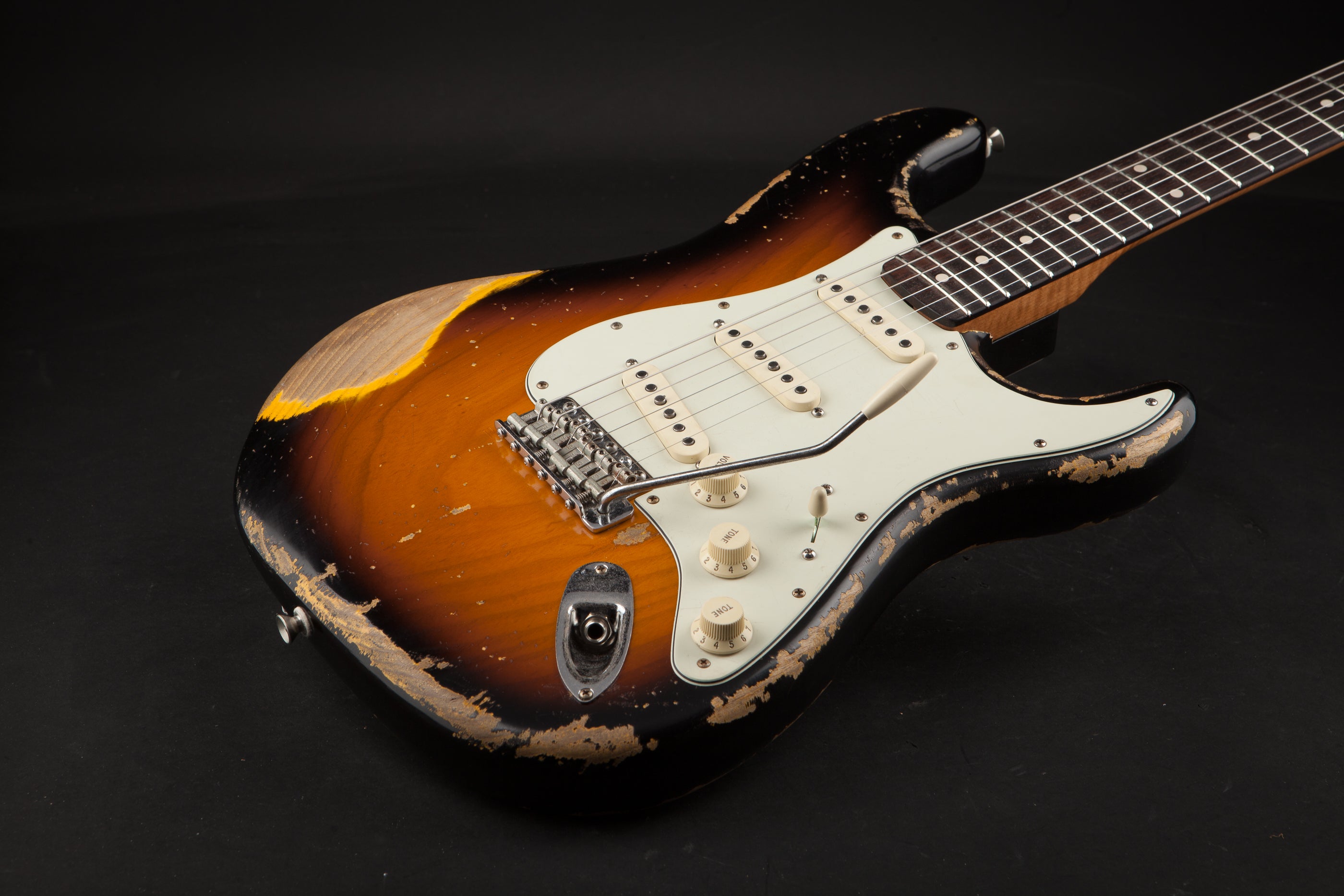 Smitty Guitars: Classic S Heavy Relic - 3-Tone Sunburst with 1 Piece Swamp Ash Body and Mastergrade Roasted Flame Maple Neck