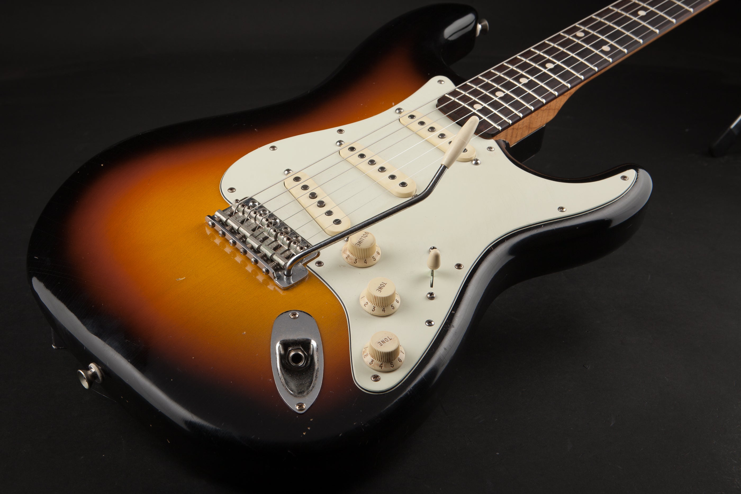 Smitty Guitars: Classic S Ultra Light Relic - 3-Tone Sunburst with Mastergrade Roasted Flame Maple Neck