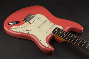 Fender Vintage Guitars: 1962 Stratocaster Fiesta Red #80133