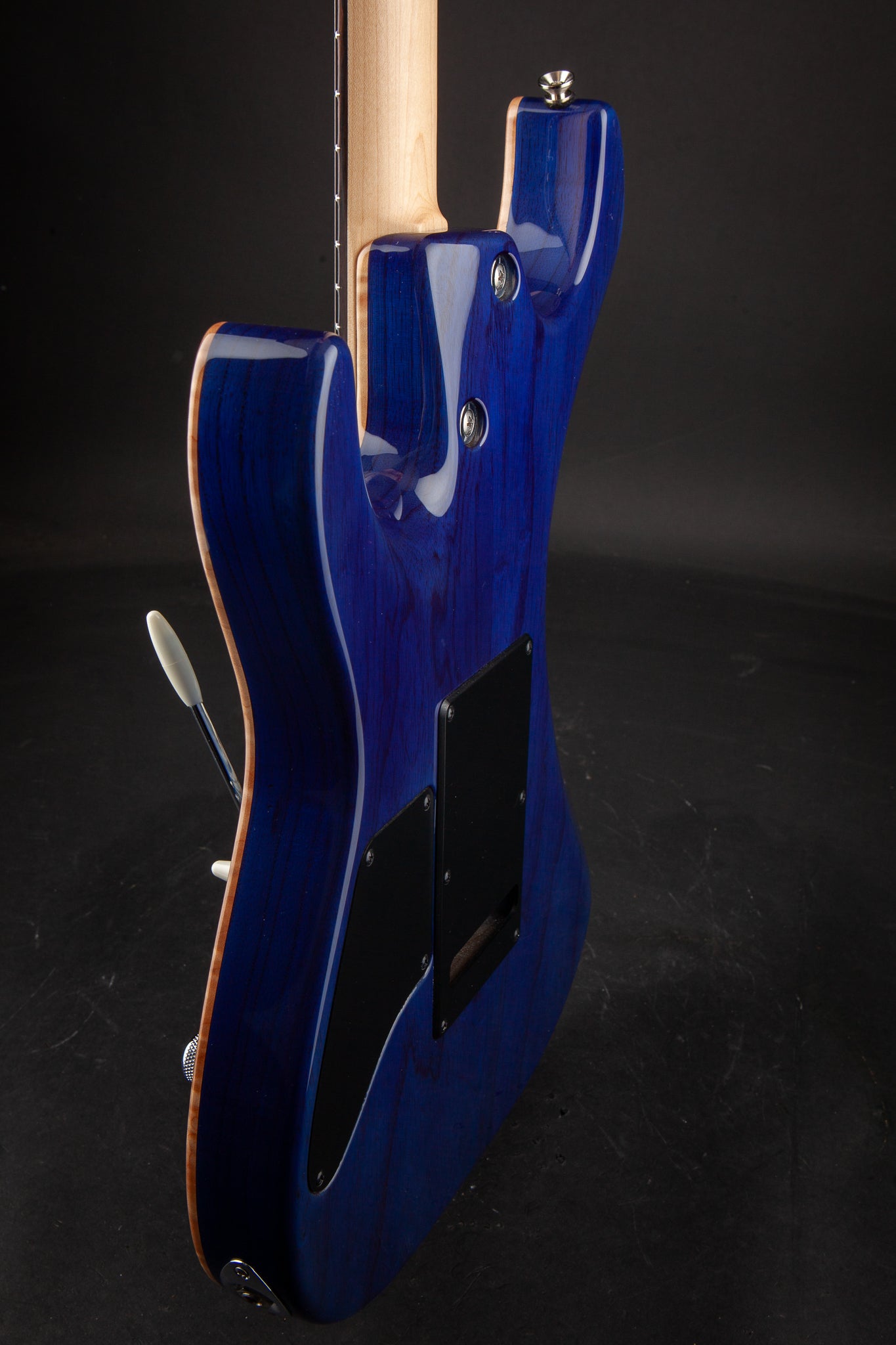 Tom Anderson: Drop Top with Hand Selected Top - Natural Jack's Blue Burst with Binding #11-05-18A