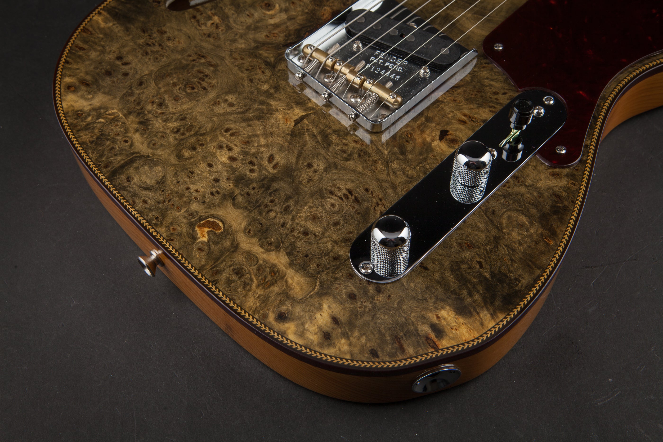 Fender Custom Shop: Artisan Buckeye Double Esquire Amber Natural #R124448