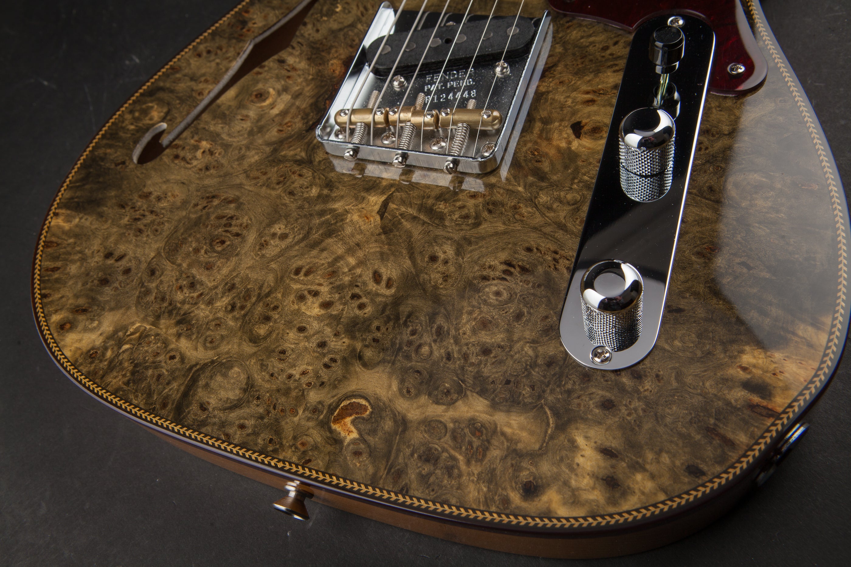 Fender Custom Shop: Artisan Buckeye Double Esquire Amber Natural #R124448