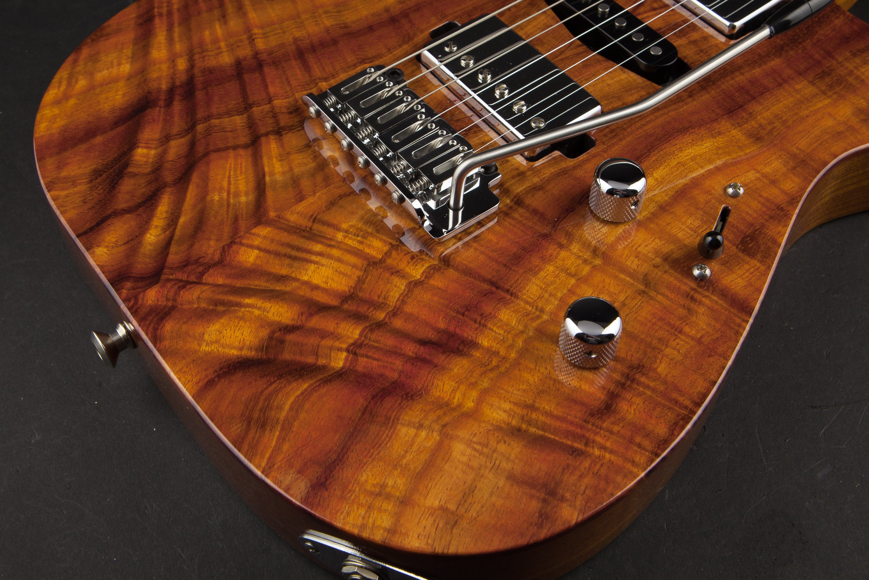 Lipe Guitars: Virtuoso Special Koa #144