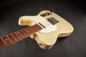 Fender Vintage Guitars: 1972 Telecaster Blonde #374924