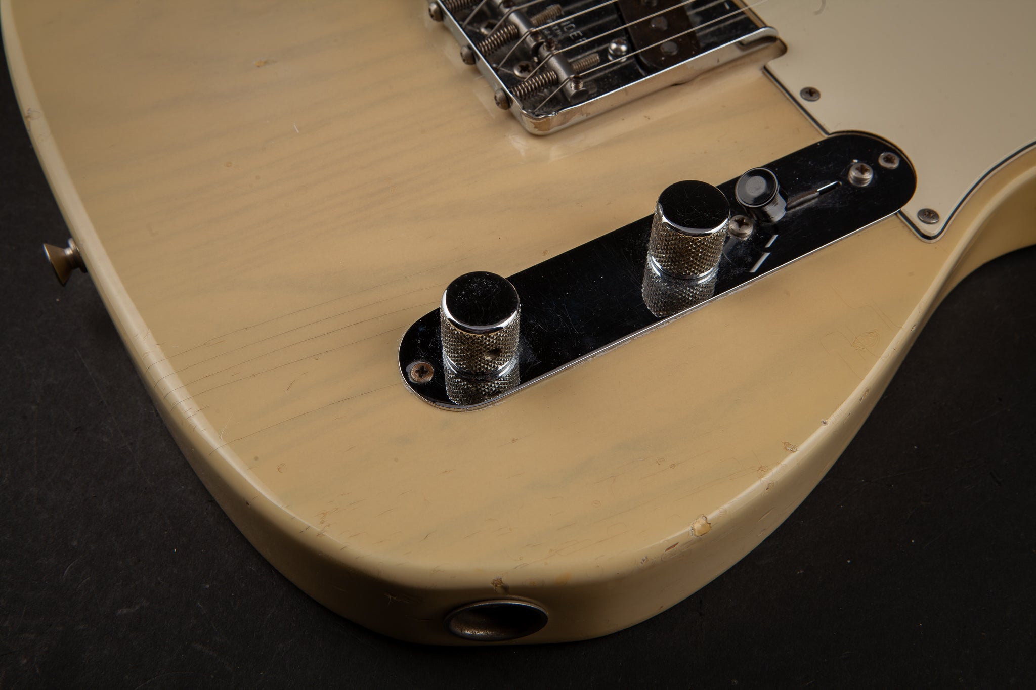 Fender Vintage Guitars: 1972 Telecaster Blonde #374924
