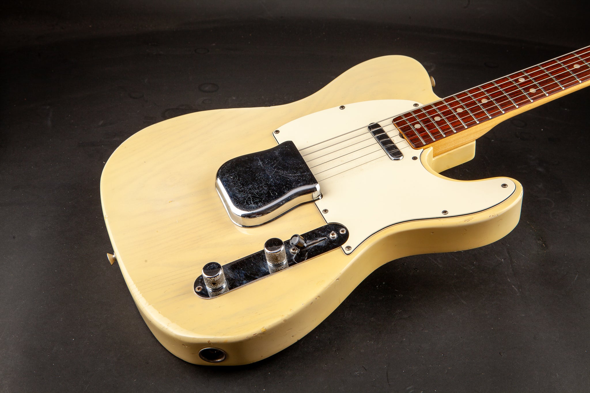 Fender Vintage Guitars: 1972 Telecaster Blonde #374924