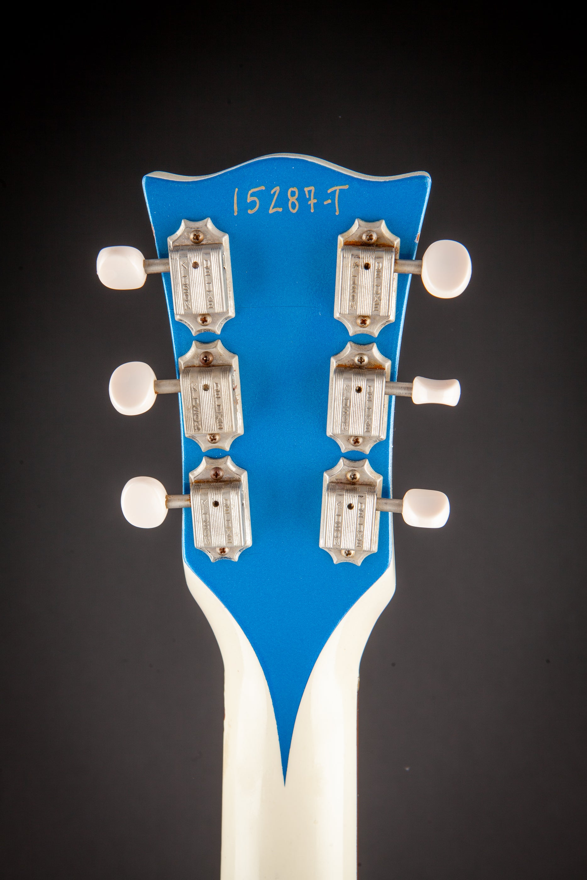 Rock n Roll Relics Thunders Lake Placid Blue with Competition Stripe #15287-T