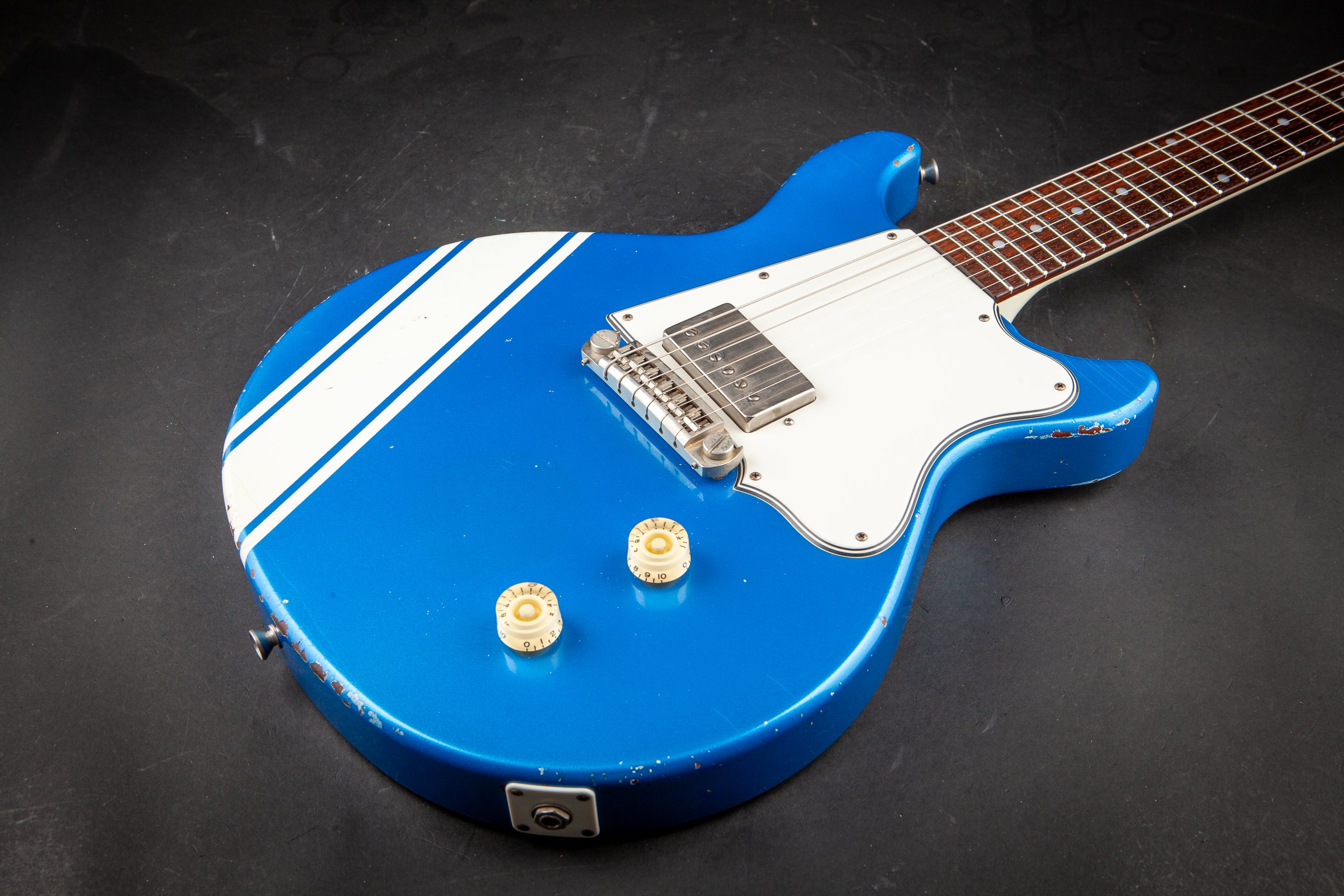 Rock n Roll Relics Thunders Lake Placid Blue with Competition Stripe #15287-T