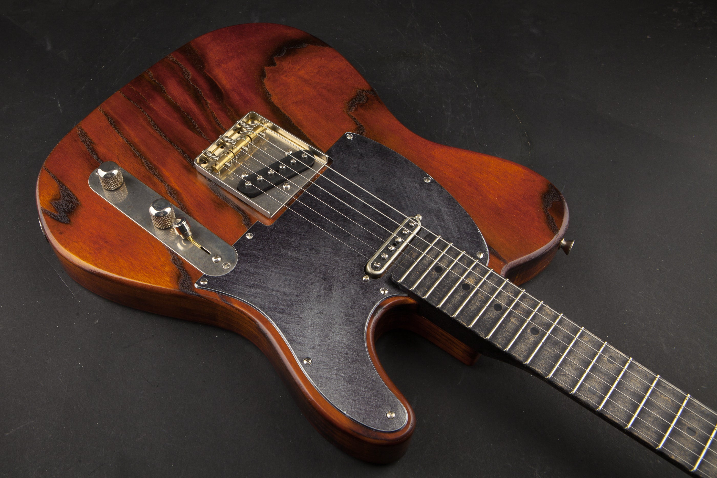 Palir Guitars:Titan Barn Burner #730186
