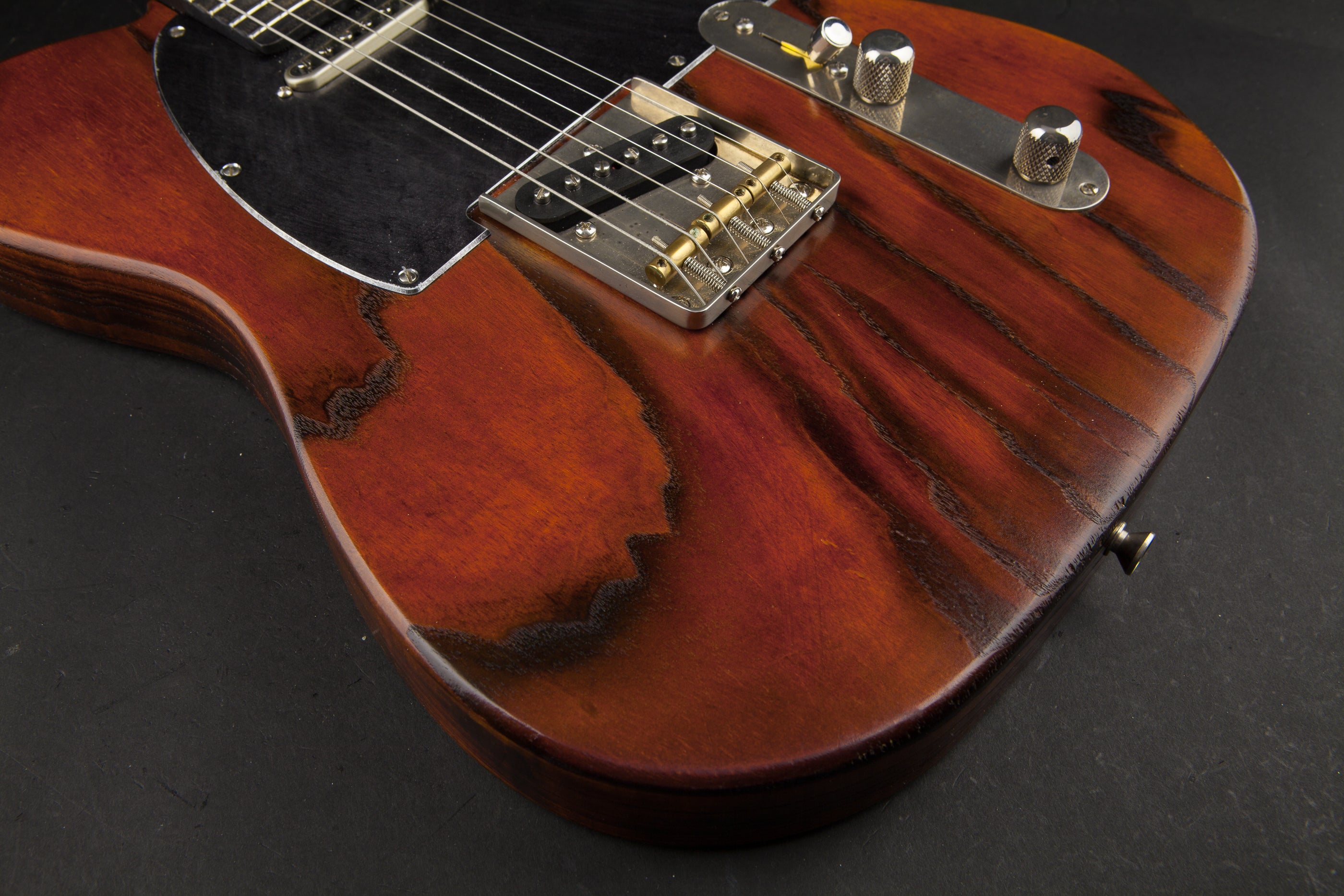 Palir Guitars:Titan Barn Burner #730186