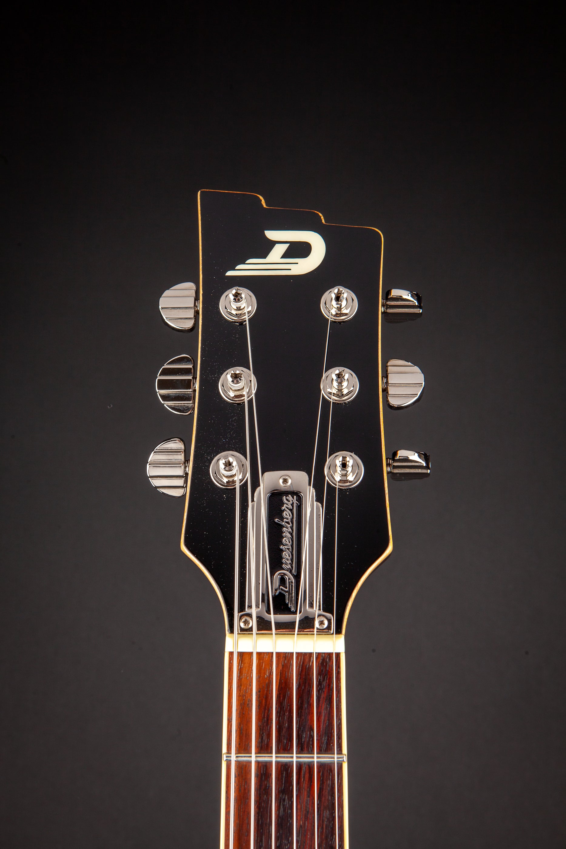 Duesenberg: Starplayer TV+ - Black #110269