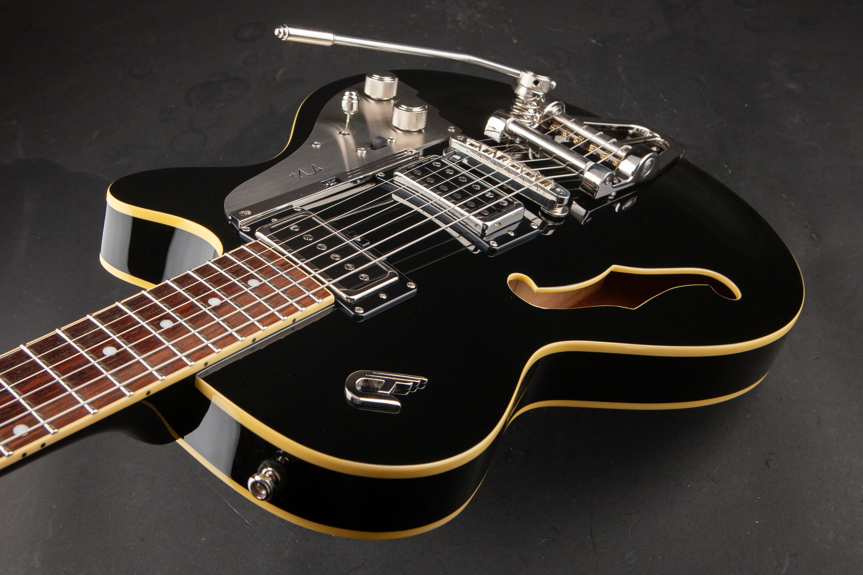 Duesenberg: Starplayer TV+ - Black #110269