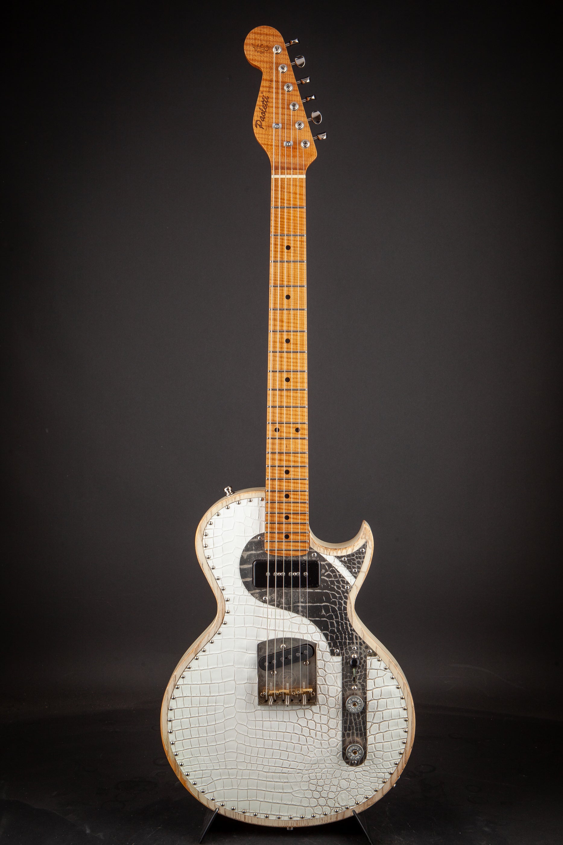 Paoletti: Jr Leather - Richard Fortus Signature #2 #81020