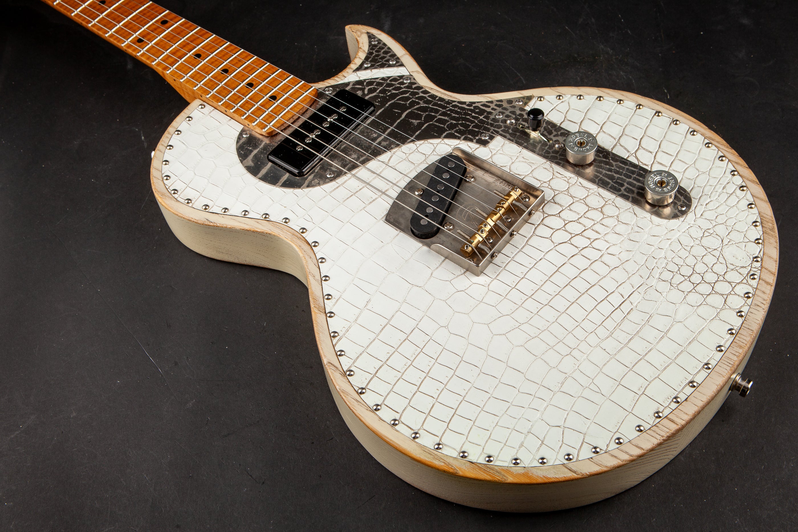 Paoletti: Jr Leather - Richard Fortus Signature #2 #81020