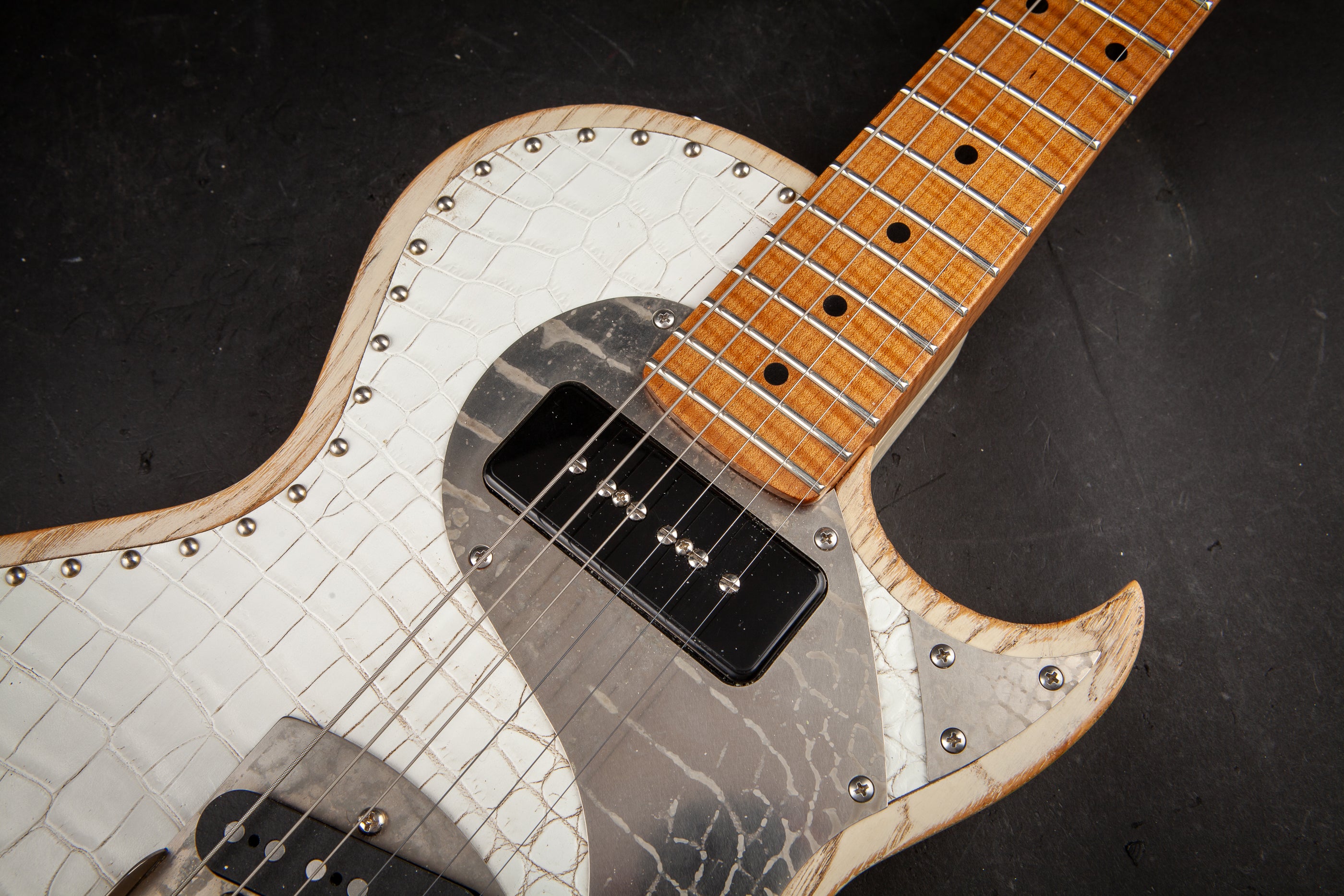 Paoletti: Jr Leather - Richard Fortus Signature #2 #81020