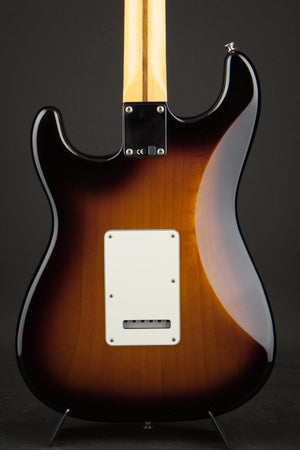 Fender: USA Classic Special 60's Stratocaster - Sunburst #US15084906