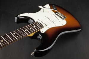Fender: USA Classic Special 60's Stratocaster - Sunburst #US15084906