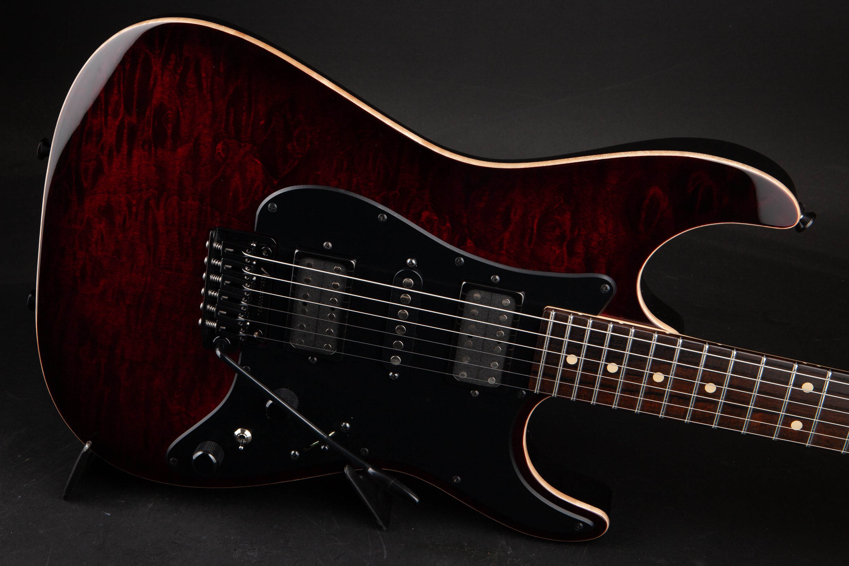 Tom Anderson: Drop Top Classic - Cajun Red to Dark Red Burst with Binding #08-14-19P