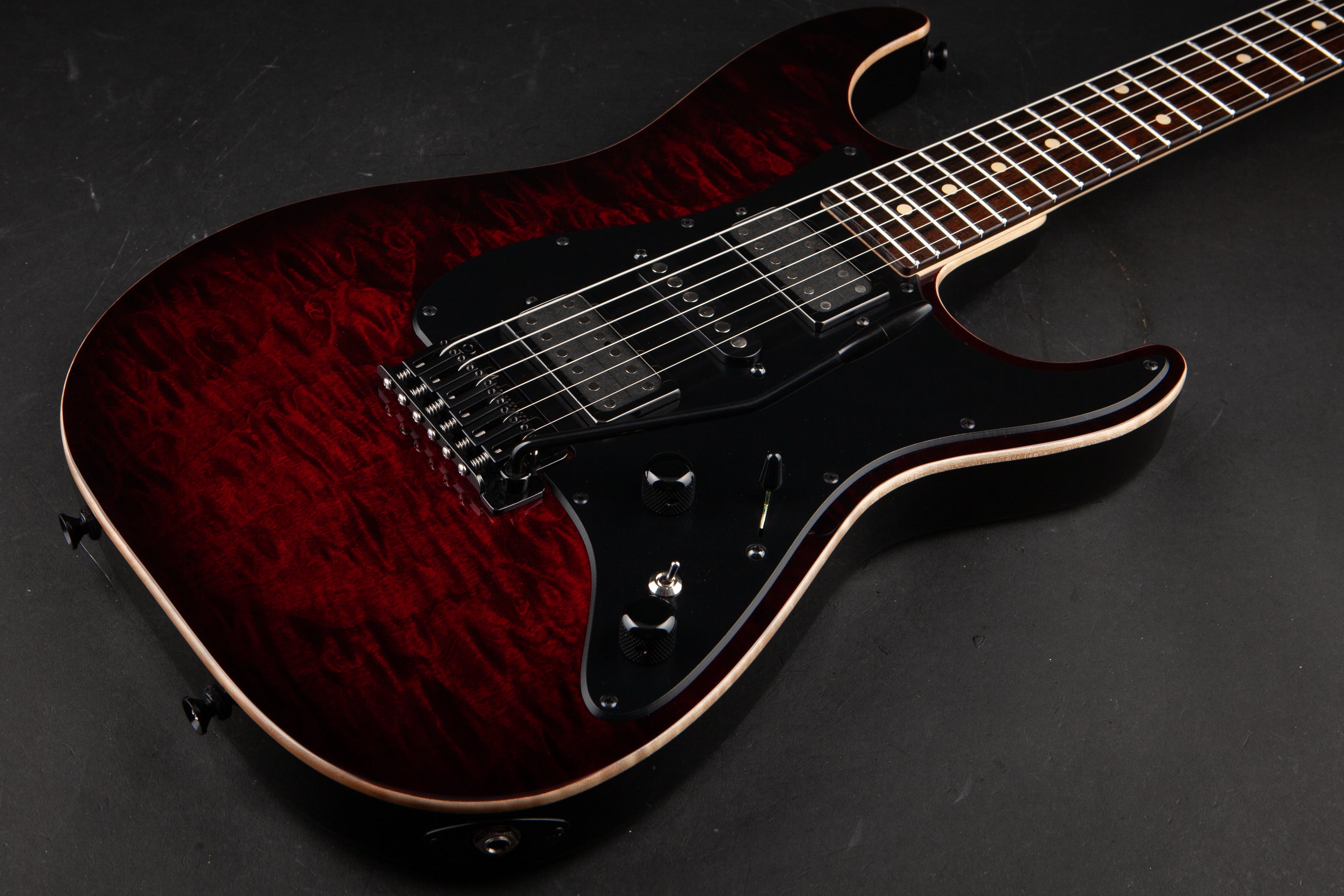 Tom Anderson: Drop Top Classic - Cajun Red to Dark Red Burst with Binding #08-14-19P
