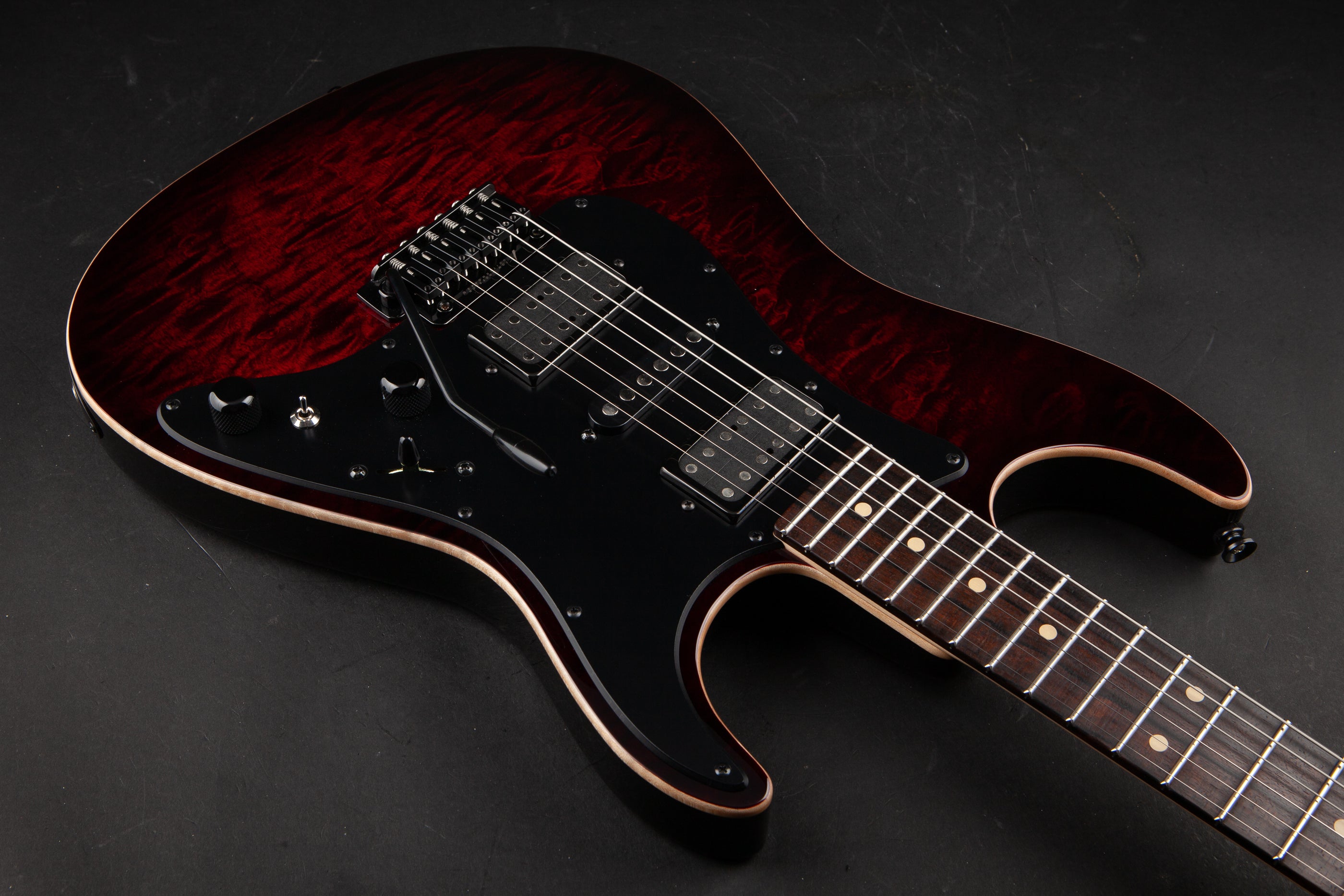 Tom Anderson: Drop Top Classic - Cajun Red to Dark Red Burst with Binding #08-14-19P