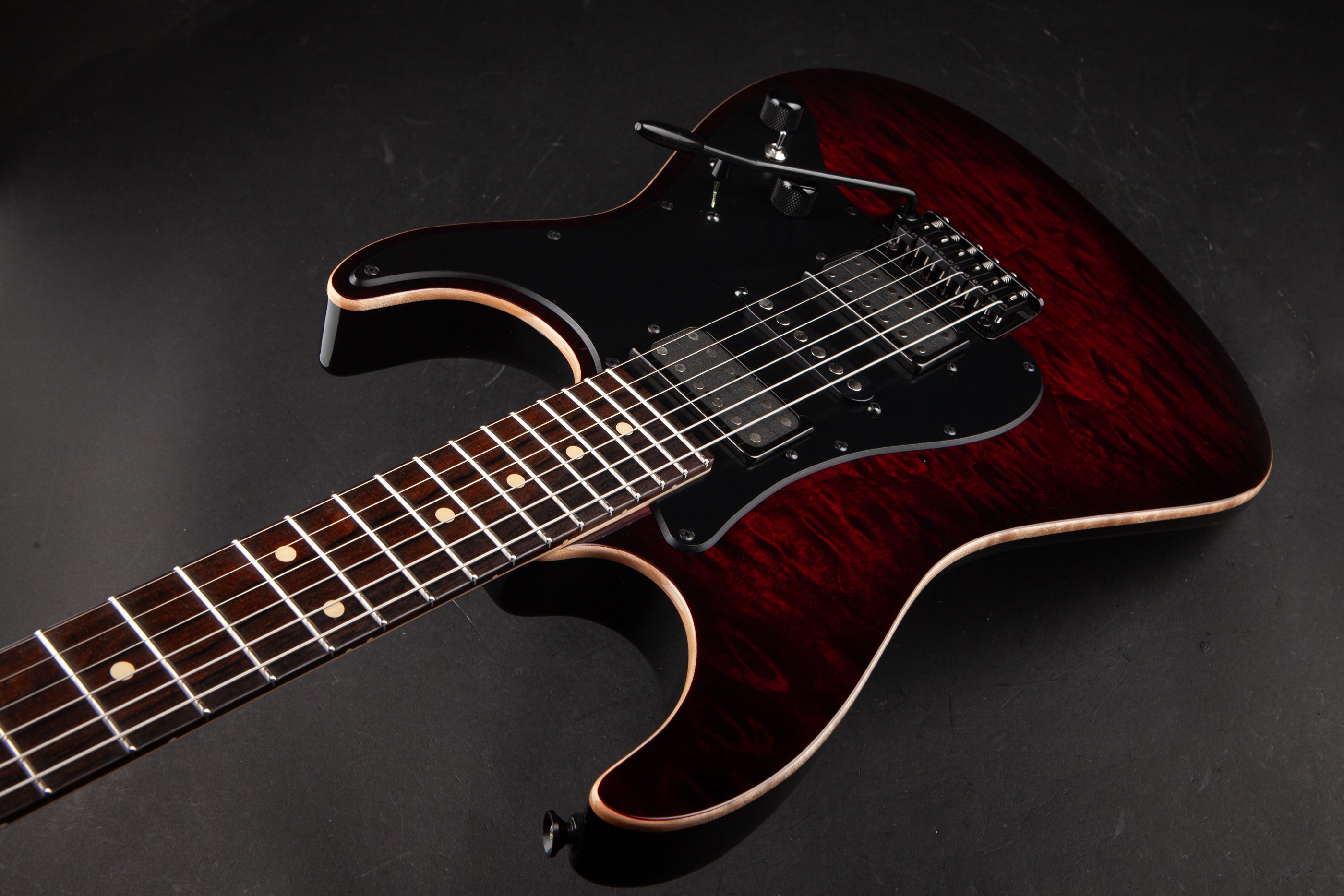 Tom Anderson: Drop Top Classic - Cajun Red to Dark Red Burst with Binding #08-14-19P