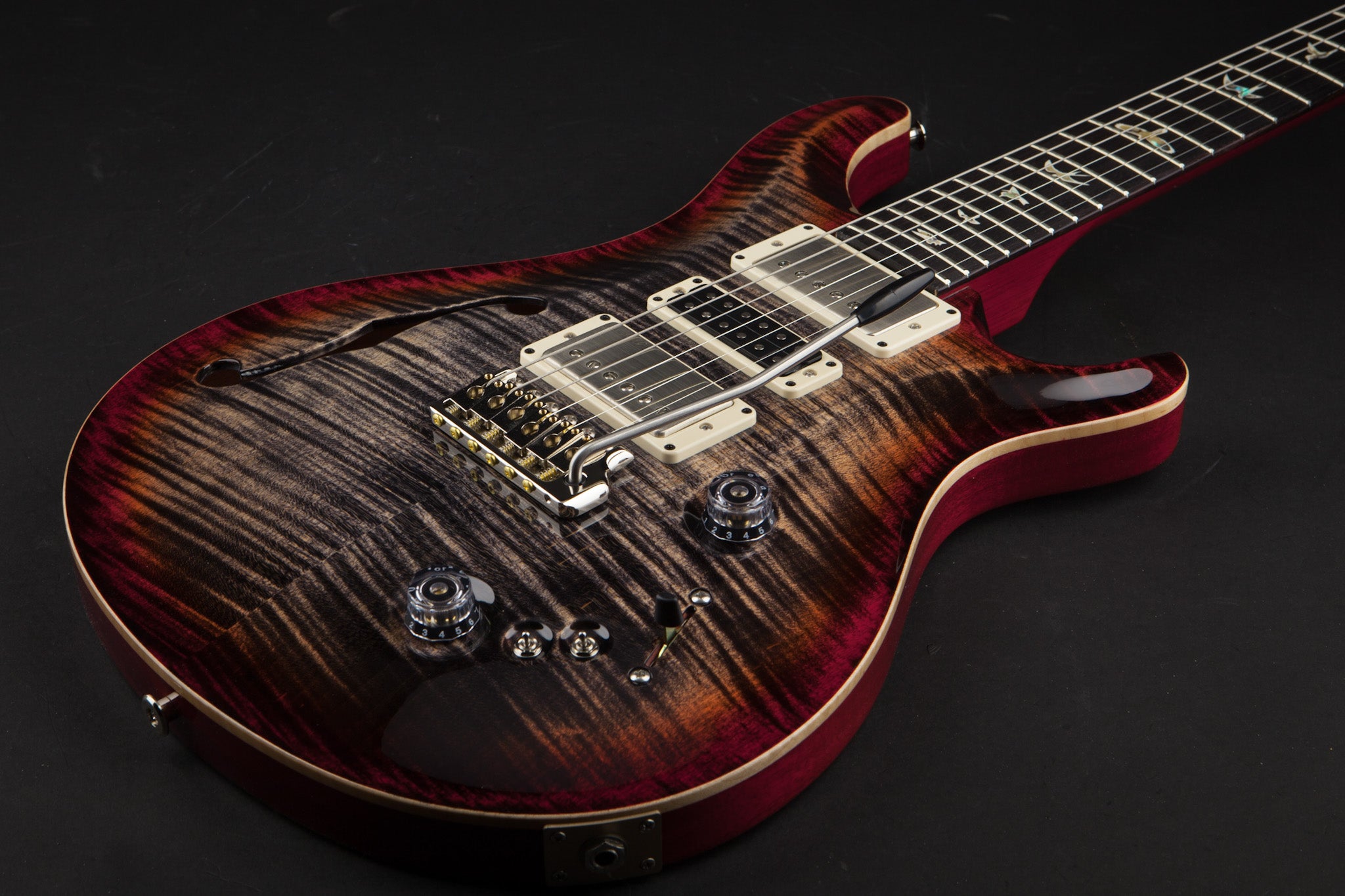 PRS Guitars: Special Semi-Hollow Charcoal Cherryburst #0357821