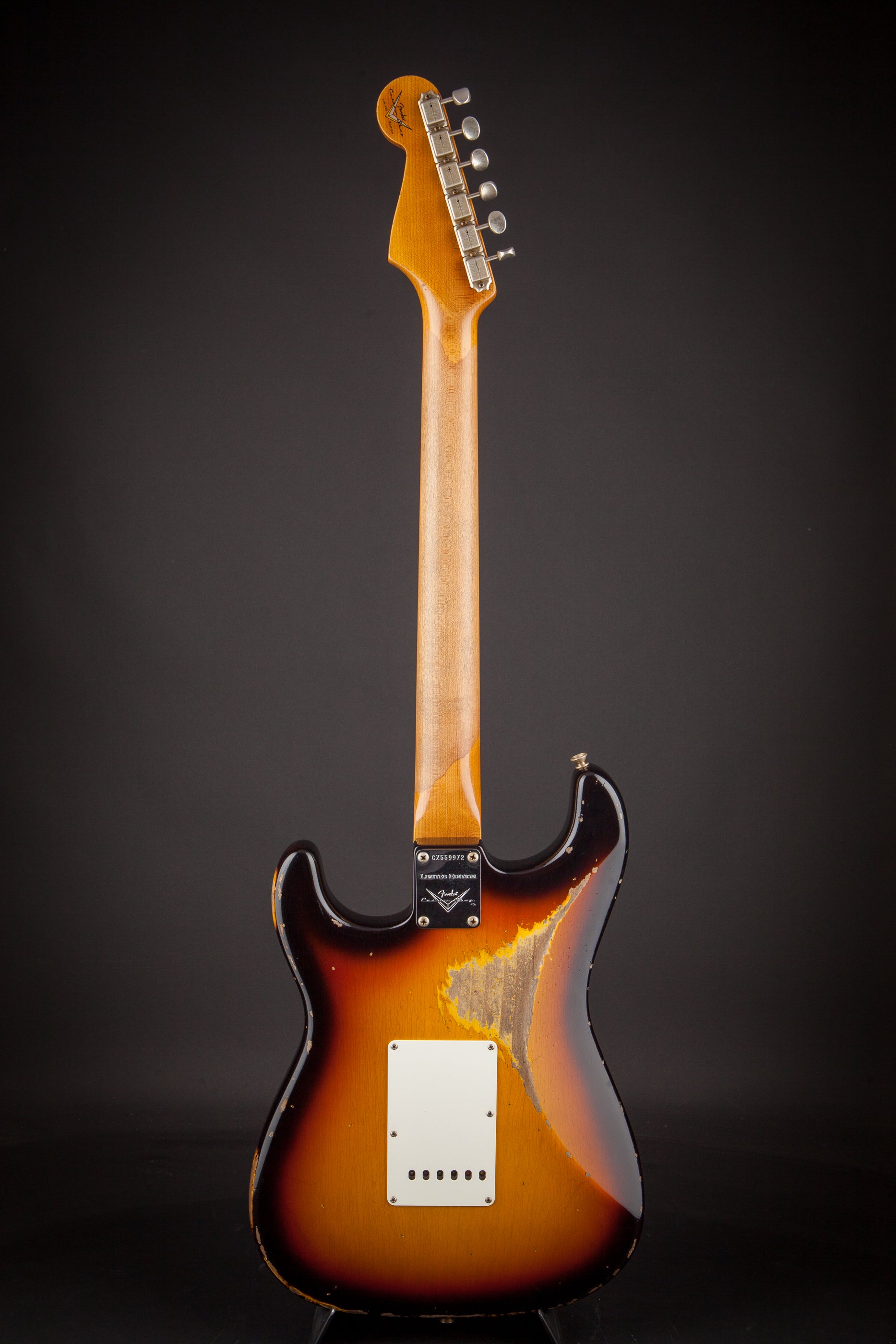 Fender Custom Shop: Stratocaster Ltd 1961 Heavy Relic 3 Colour Sunburst #CZ559972