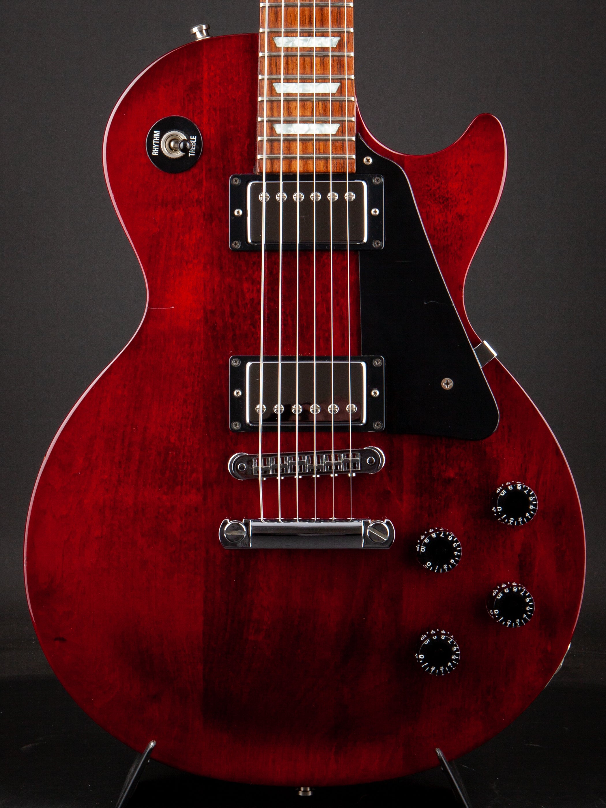 Gibson Guitars: 2002 Les Paul Studio Wine Red #03382602