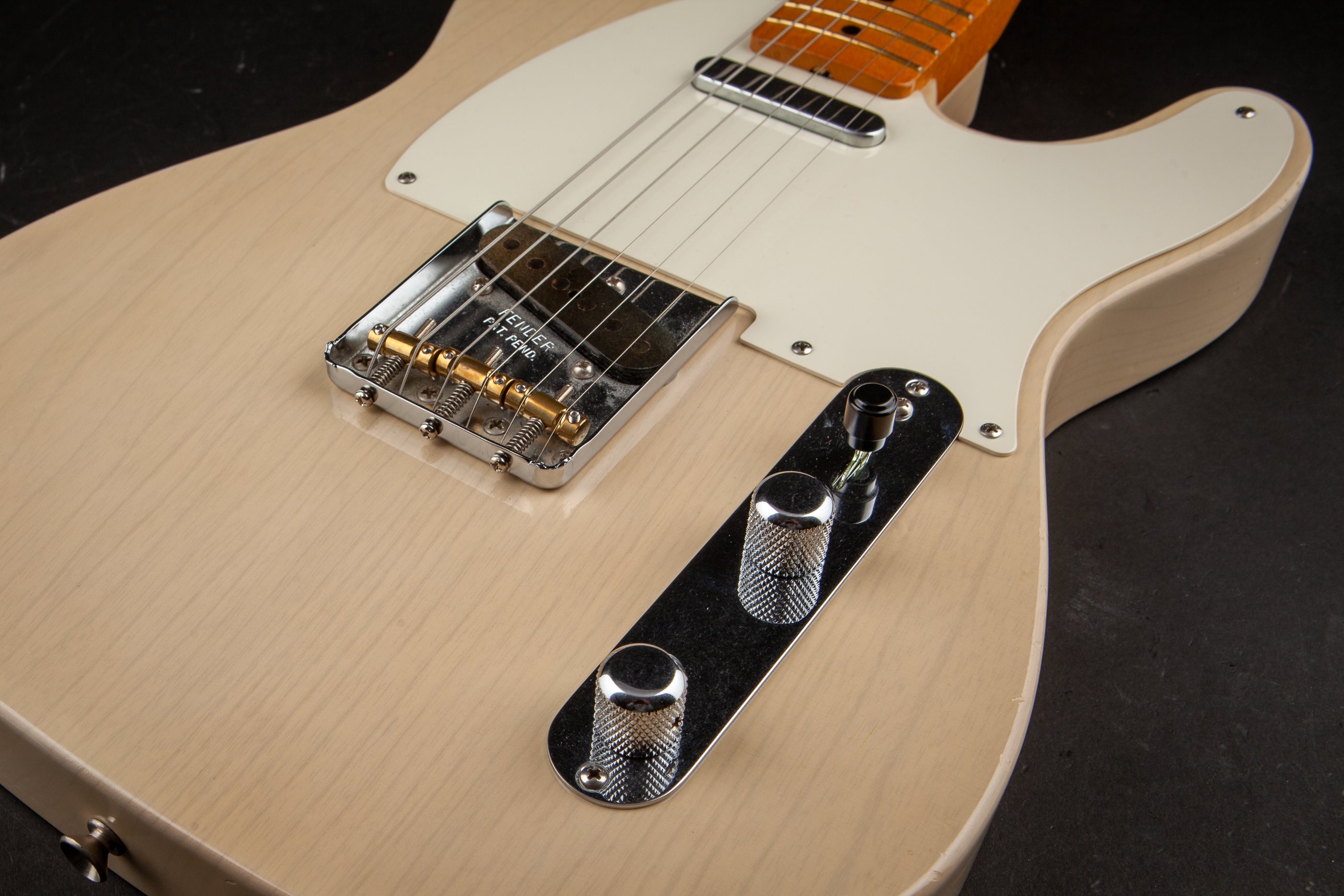 Fender Custom Shop: Masterbuilt John Cruz '56 Telecaster Closet Classic Blonde #JC1243