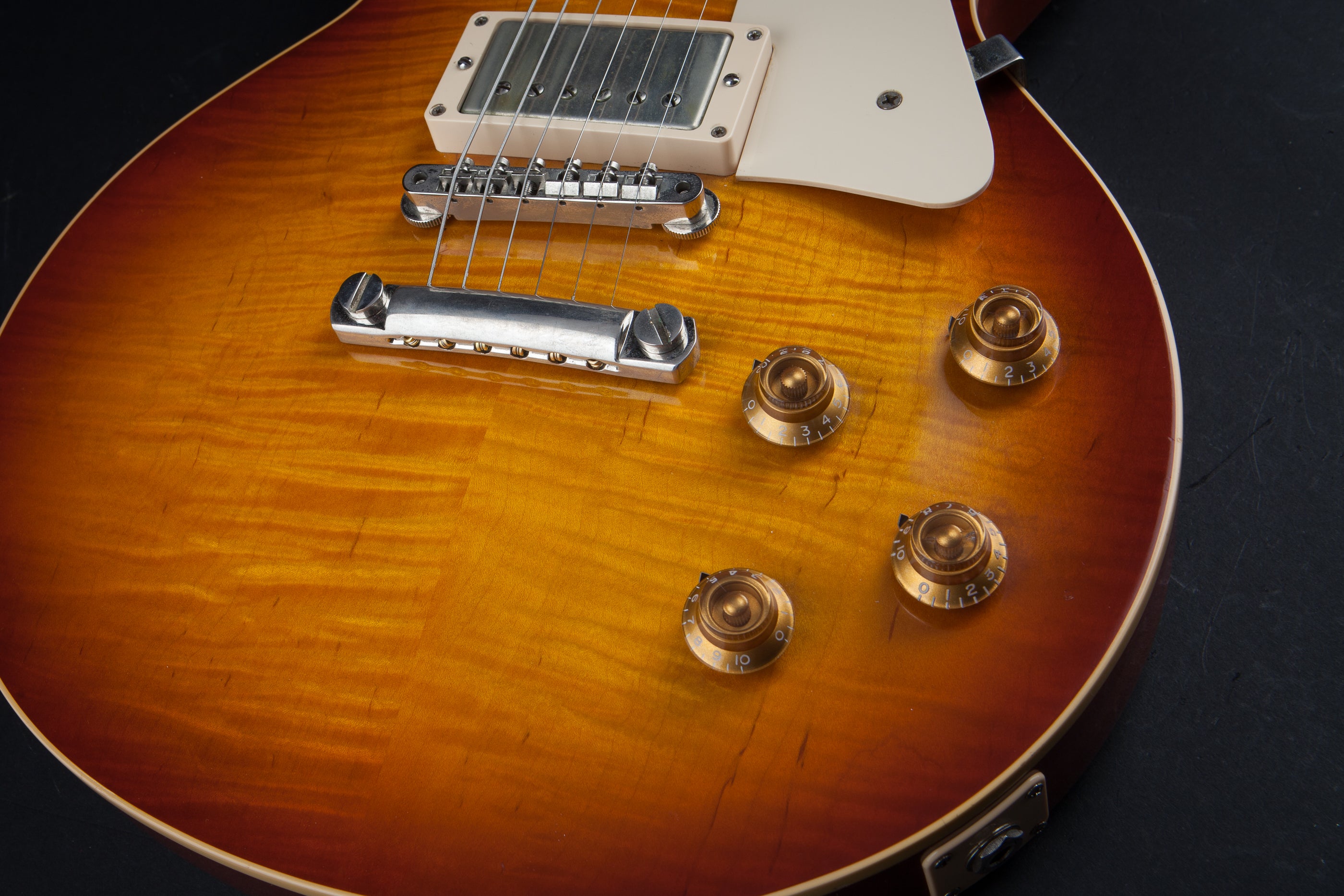 Custom Shop: Standard Historic VOS 59 Les Paul Cherry Sunburst #R98907