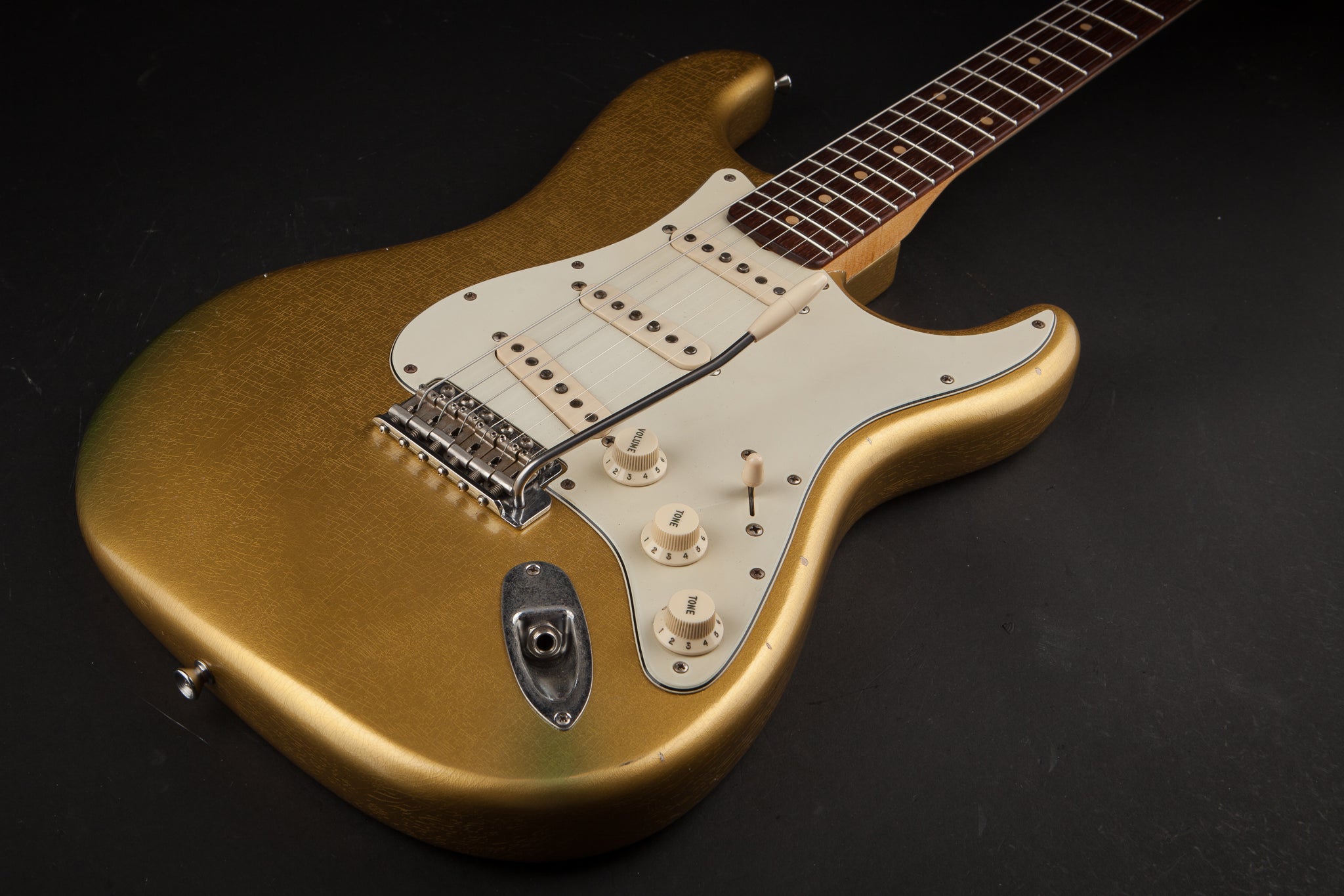 SVL Guitars: 61 Reserve Aged Aztec Gold #010423