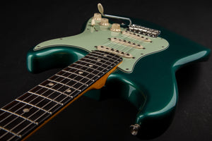Fender Custom Shop: 60 Stratocaster  Lush Closet Classic Sherwood Green R92648