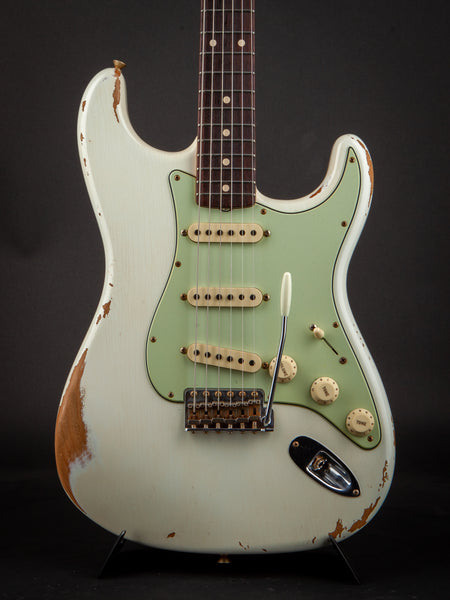 Fender Custom Shop: 59 Stratocaster Heavy Relic Aged Olympic White
