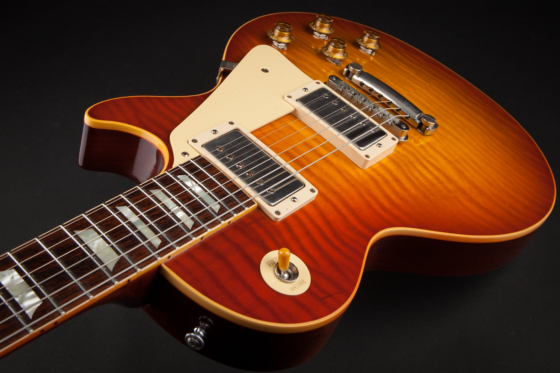 Gibson Custom Shop: Standard Historic VOS 59 Les Paul Washed Cherry Burst  #R97672