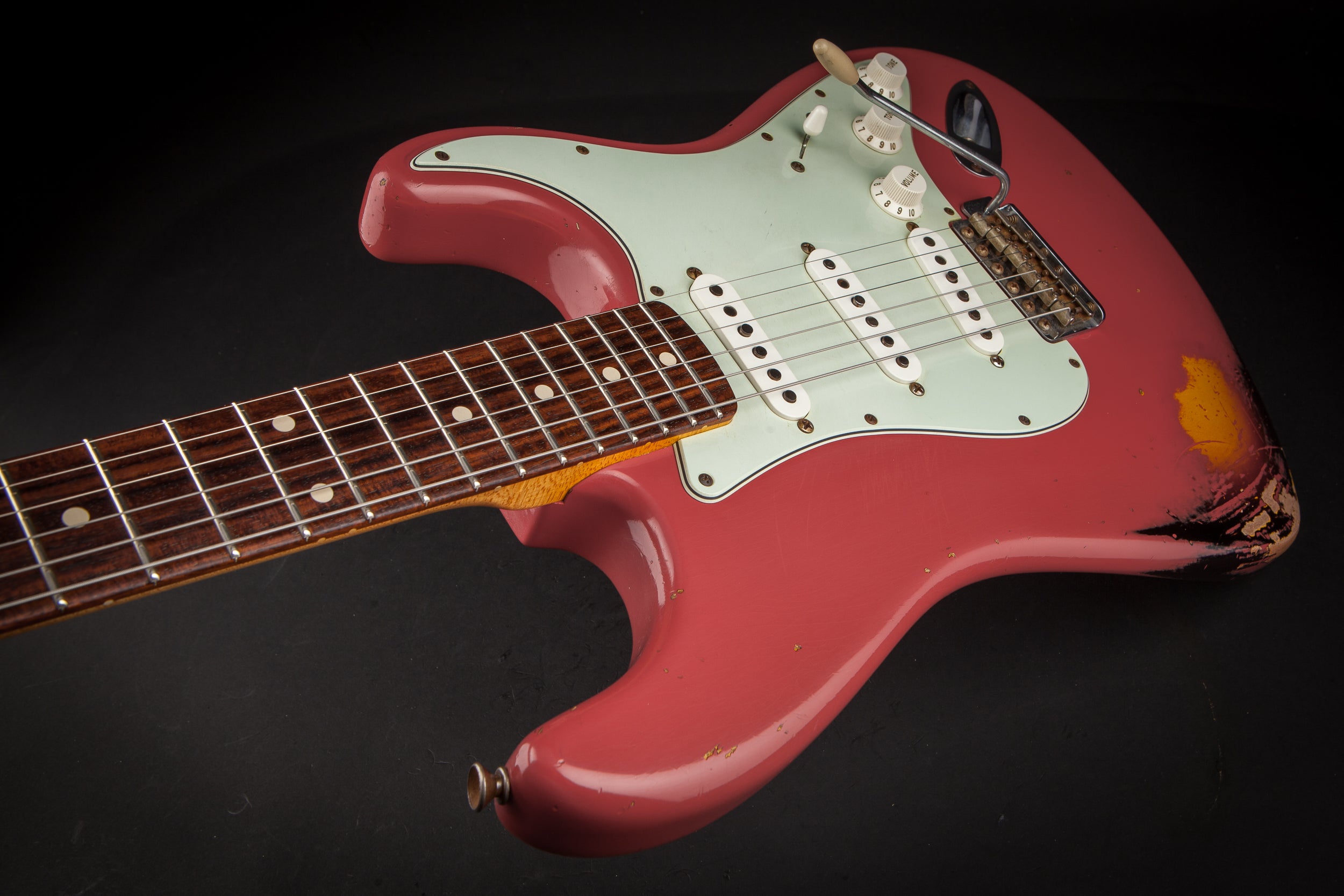 Fender Custom Shop: Stratocaster '60 Relic Fiesta Red Over Sunburst #R71995
