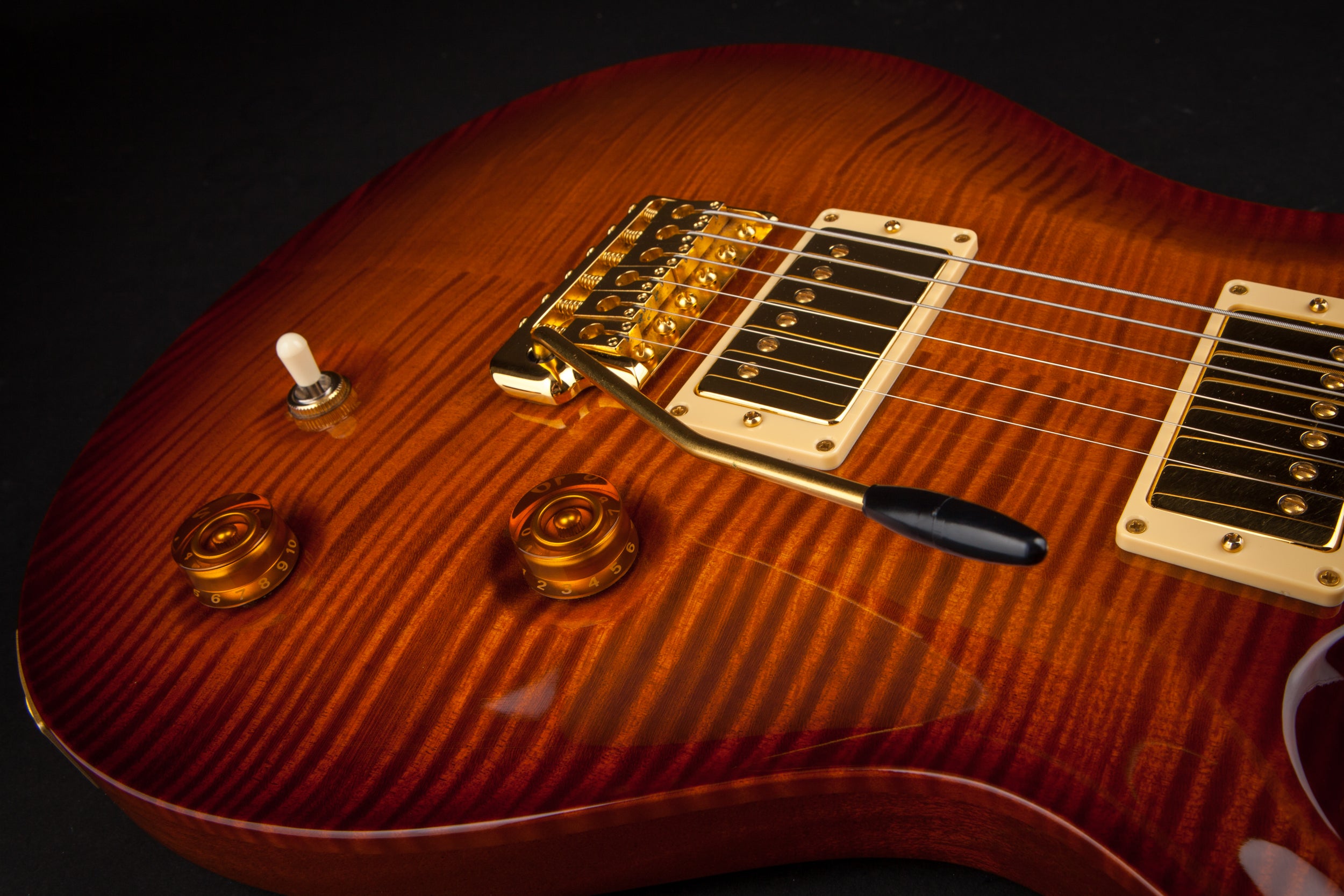 PRS Guitars: Custom 22 Artist Package with Brazilian, Violin Amber Sunburst #123146