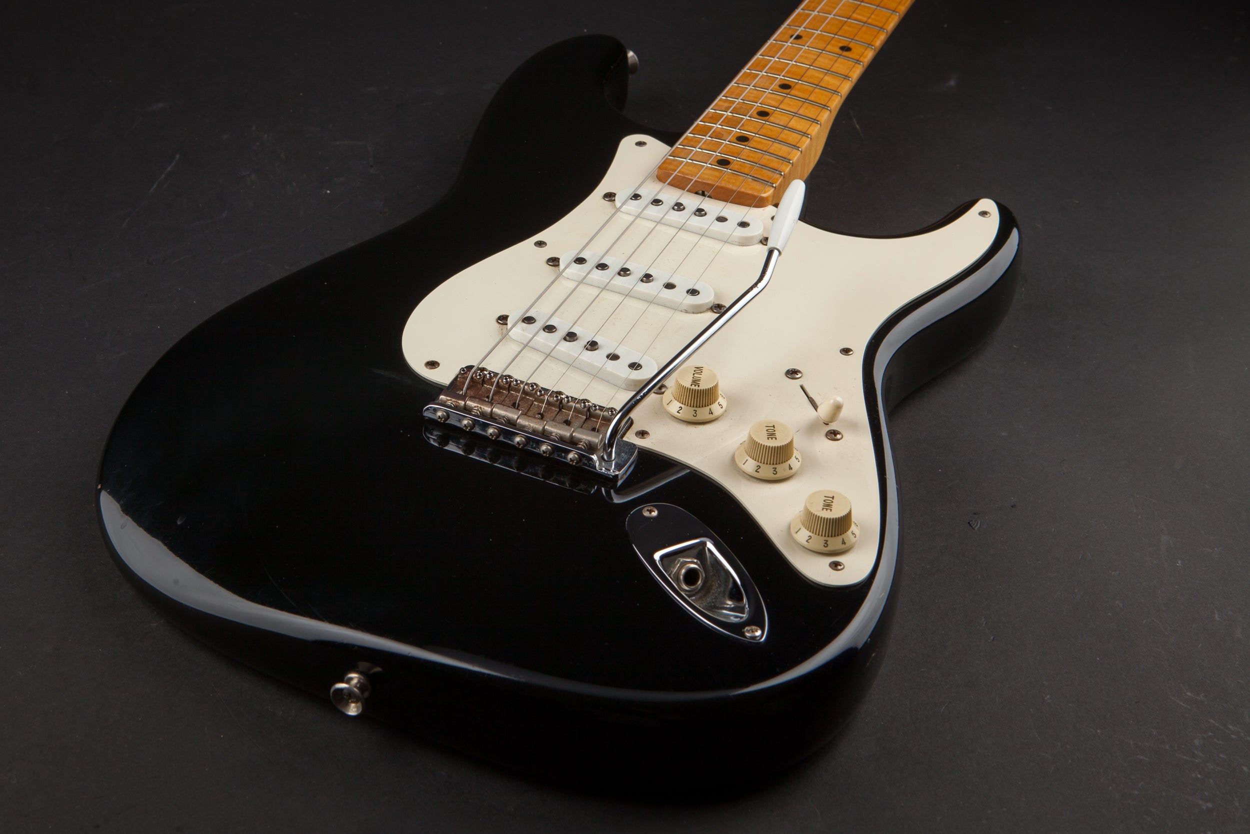 Fender Custom Shop: Stratocaster 50's NOS Black #R37751