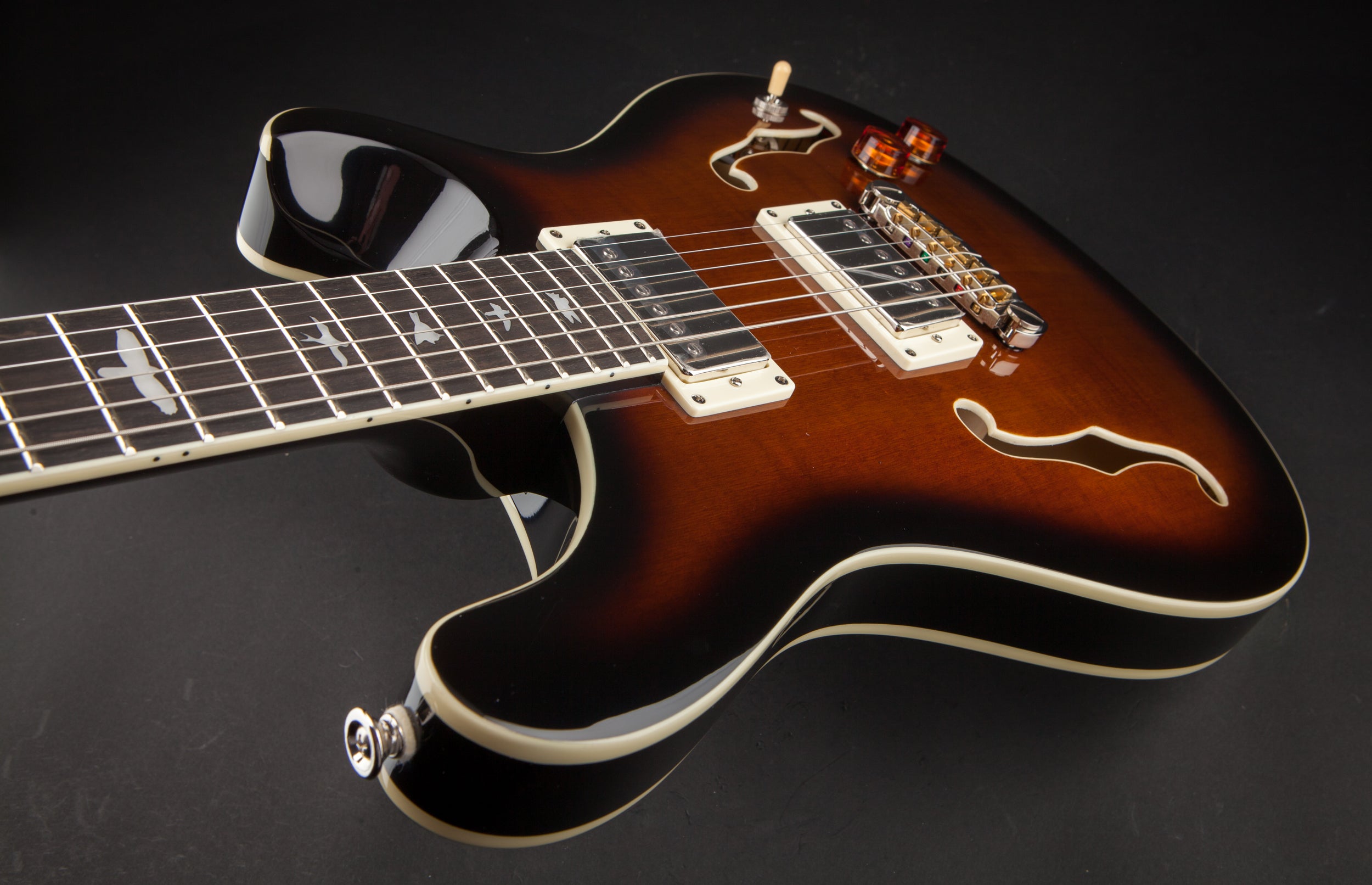 PRS Guitars: SE Hollowbody II Black Gold Burst #F20165