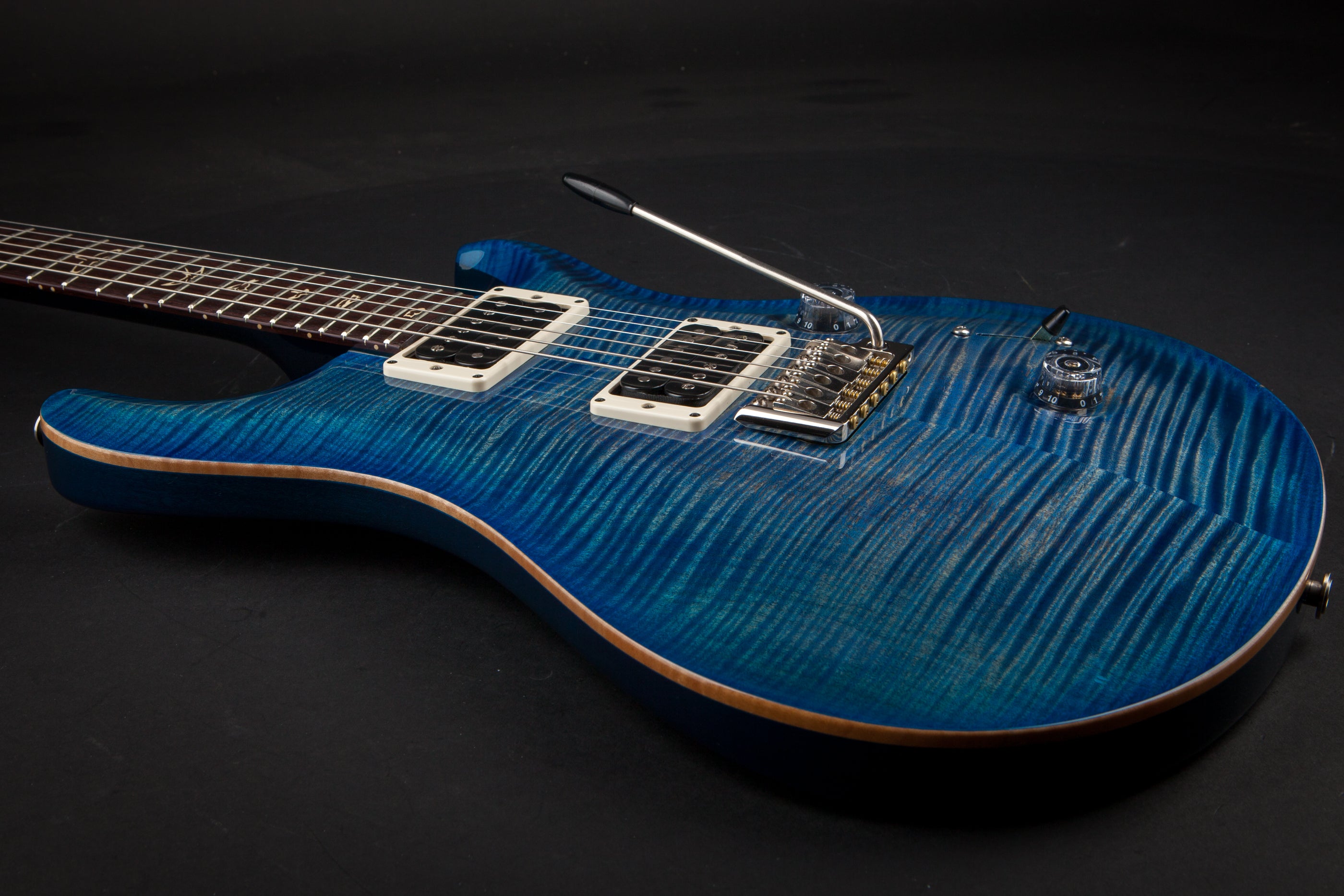 PRS Guitars: Custom 24 Faded Blue Burst 10 Top #172233 – World Guitars